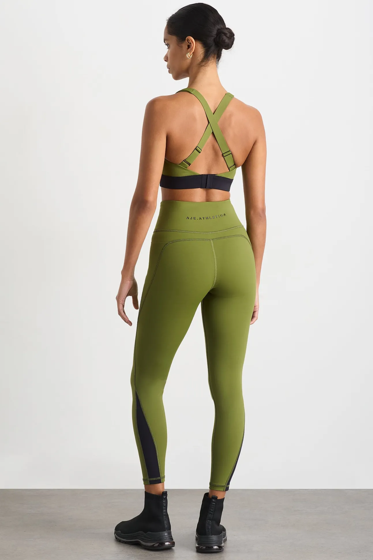 adjustable_bra__4.webp Adjustable Bra 330