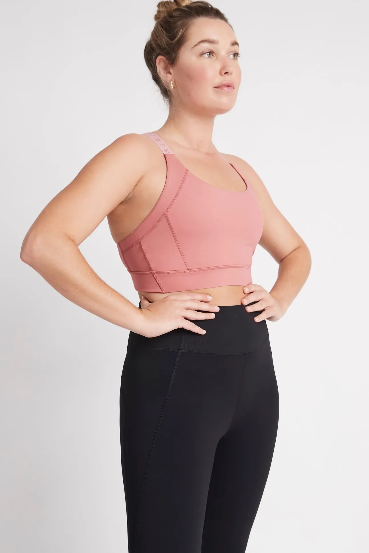 adjustable_strap_logo_tap_8.webp Adjustable Strap Logo Tape Sports Bra 321