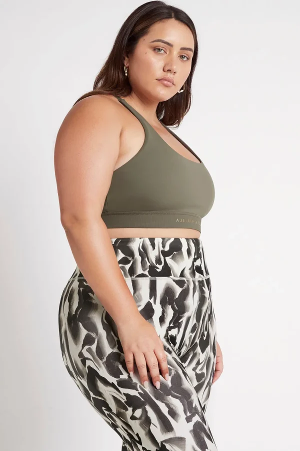 Adjustable Strap Ribbed Cross Back Sports Bra 322
