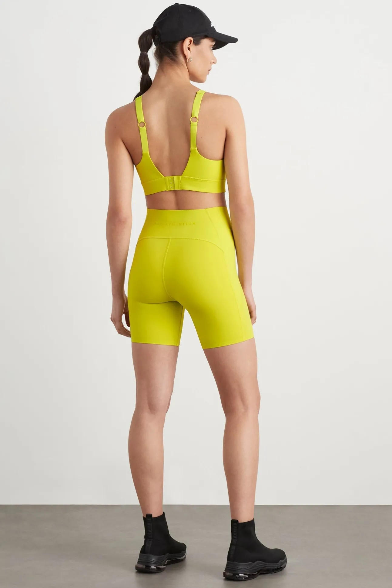 adjustable_strap_sports_b_4.webp Adjustable Strap Sports Bra 321