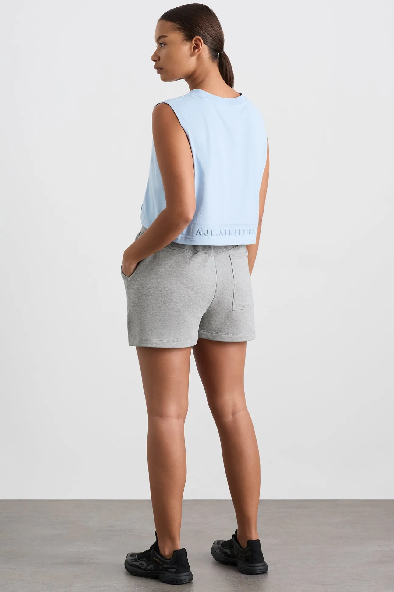all_rounder_sweat_shorts__9.webp All Rounder Sweat Shorts 616