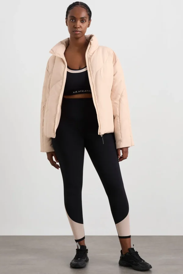 Asymmetric Panel Puffer 756