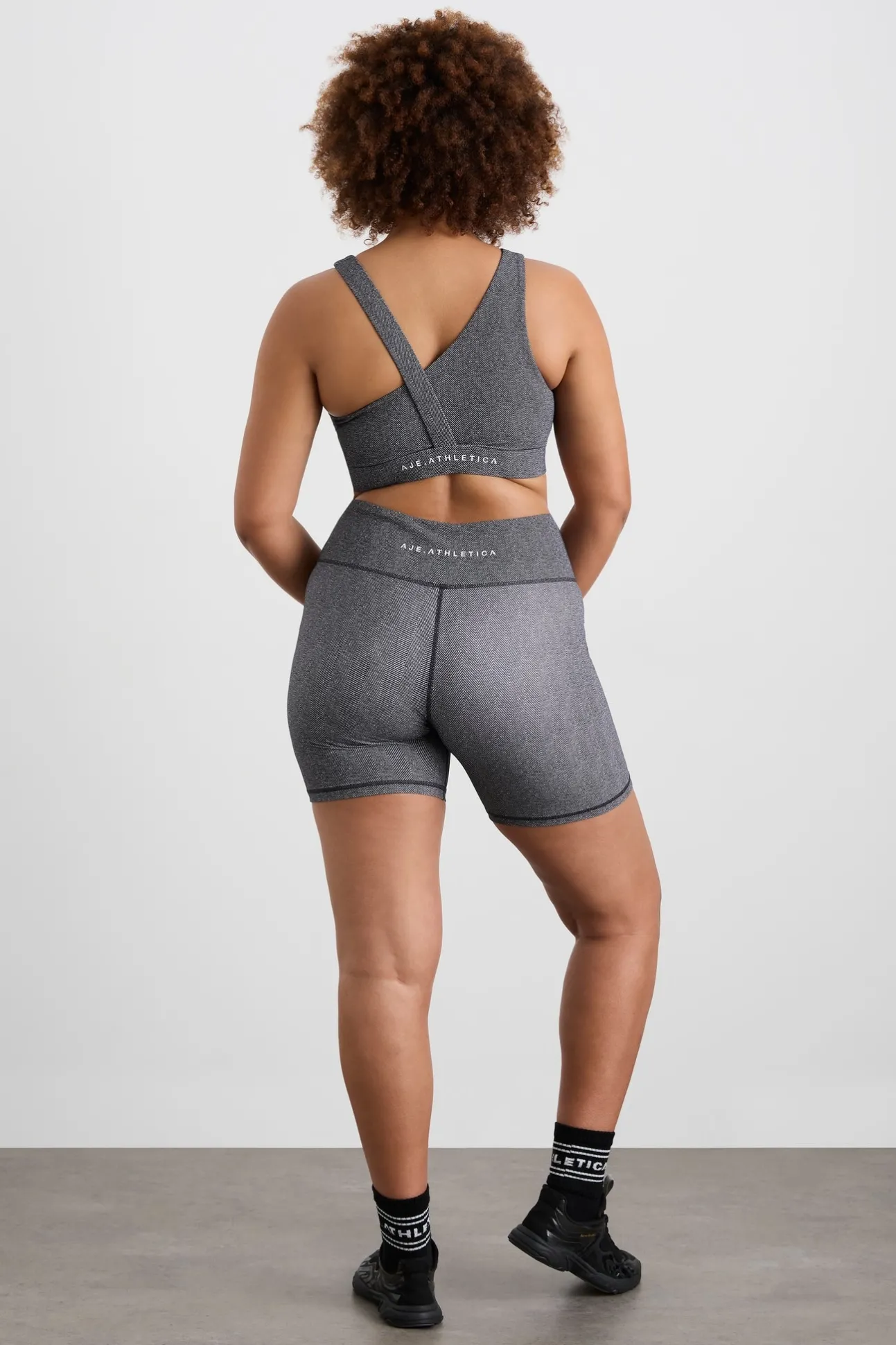 asymmetric_racer_sports_b_13.webp Asymmetric Racer Sports Bra 382