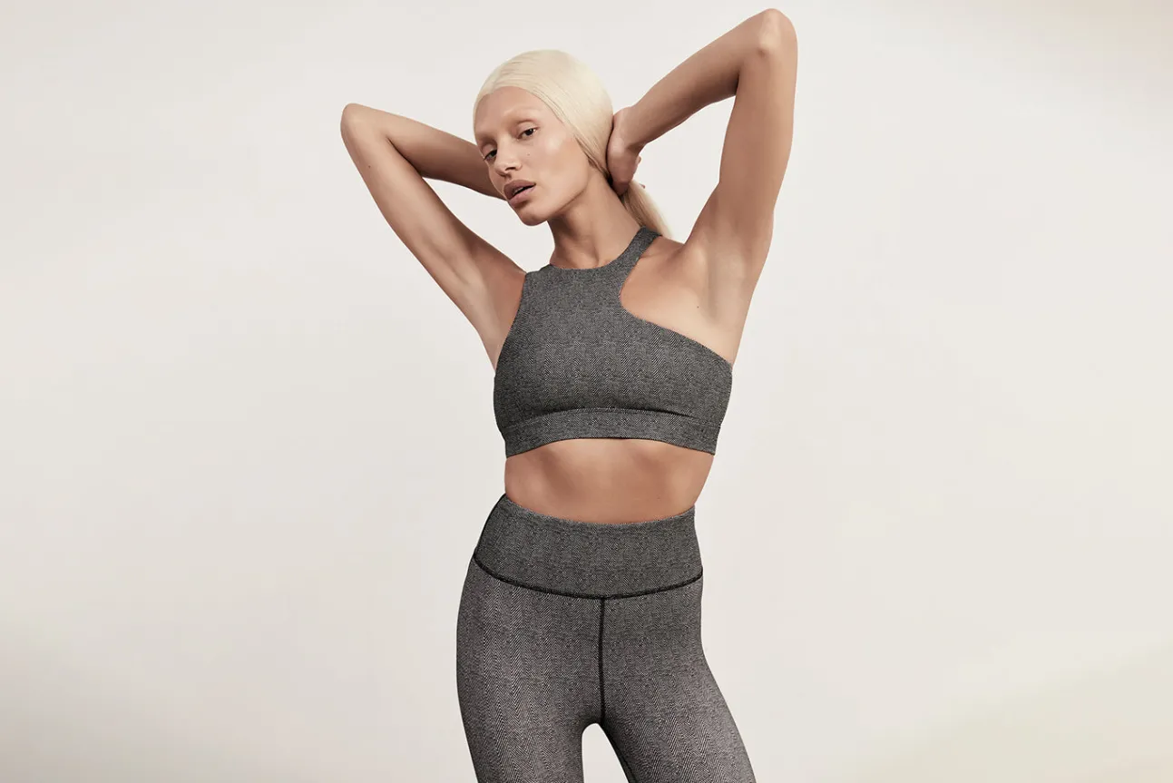 asymmetric_racer_sports_b_14.webp Asymmetric Racer Sports Bra 382