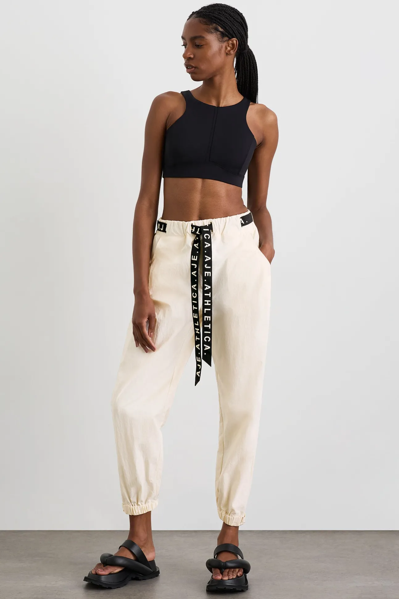 belted_windbreak_pant__0-2.webp Belted Windbreak Pant 502