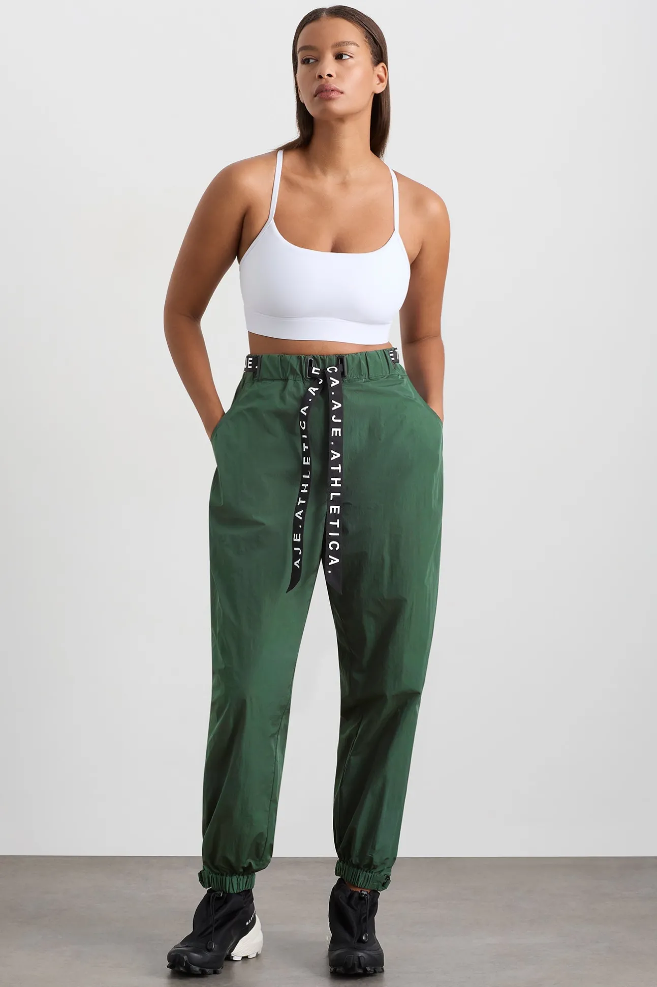 belted_windbreak_pant__6-1.webp Belted Windbreak Pant 502