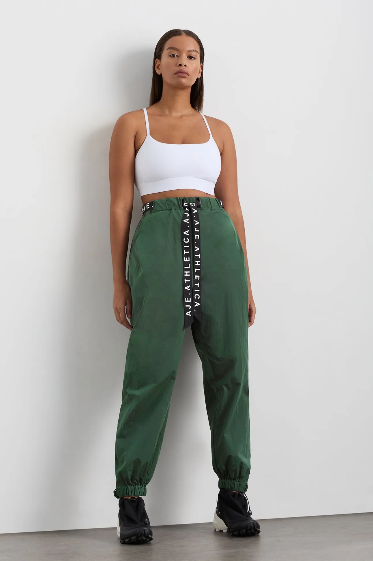 belted_windbreak_pant__9-1.webp Belted Windbreak Pant 502