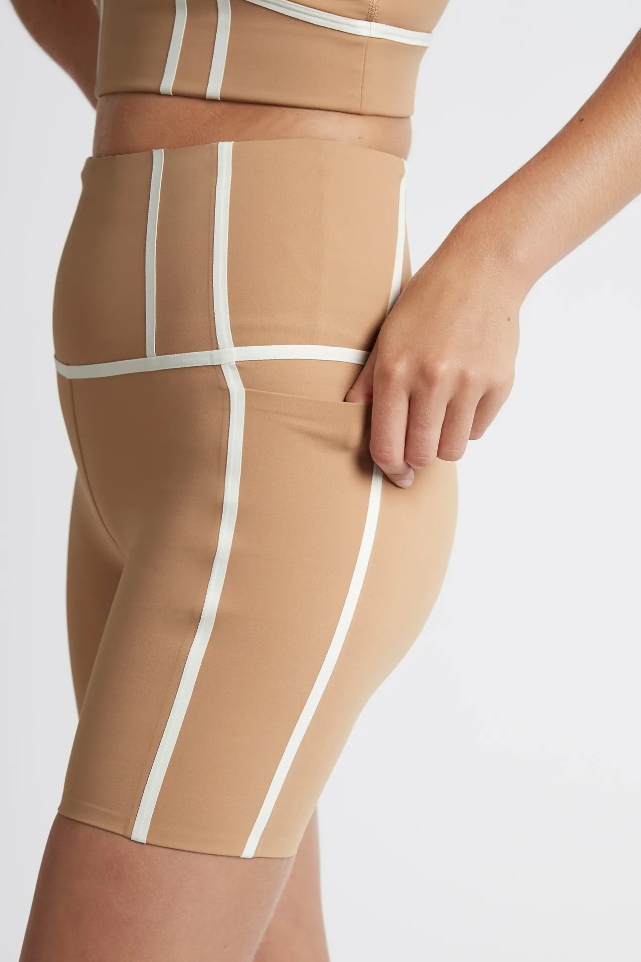 bonded_seam_short_bike_sh_3.webp Bonded Seam Short Bike Shorts 605