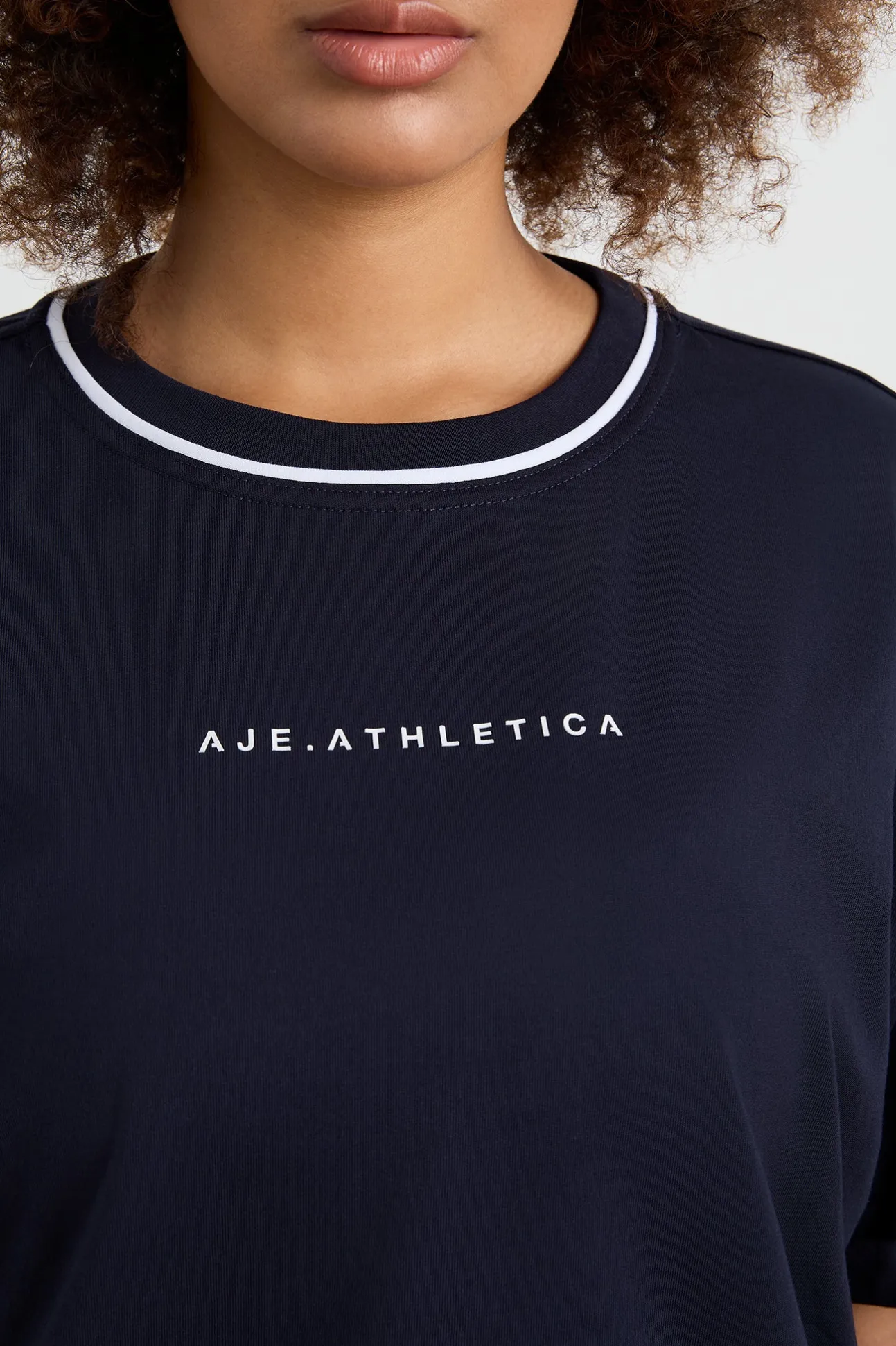 bordered_classic_logo_tee_11.webp Bordered Classic Logo Tee 102