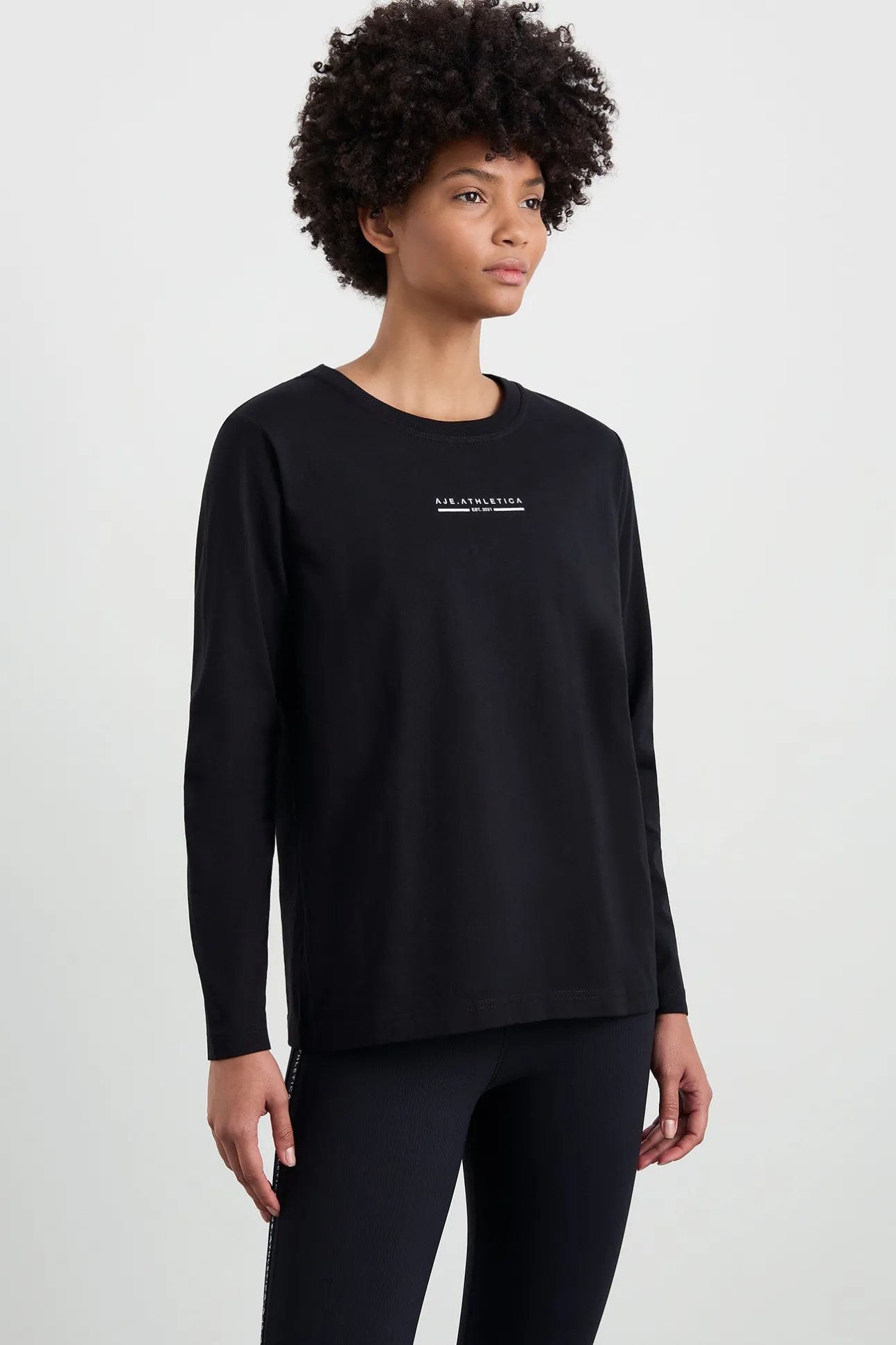 boyfriend_long_sleeve_tee_0.webp Boyfriend Long Sleeve Tee 127