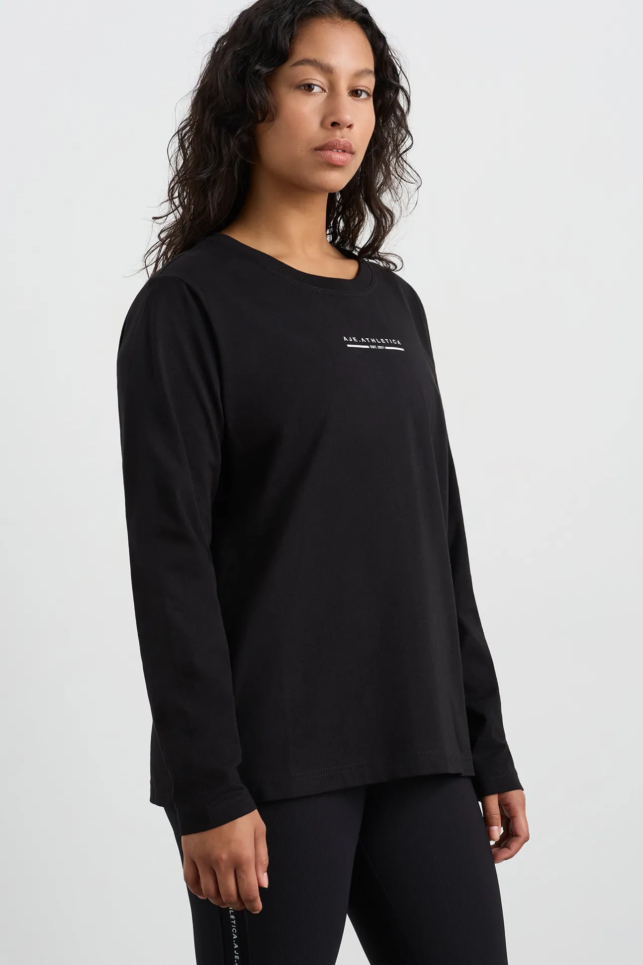 boyfriend_long_sleeve_tee_5.webp Boyfriend Long Sleeve Tee 127