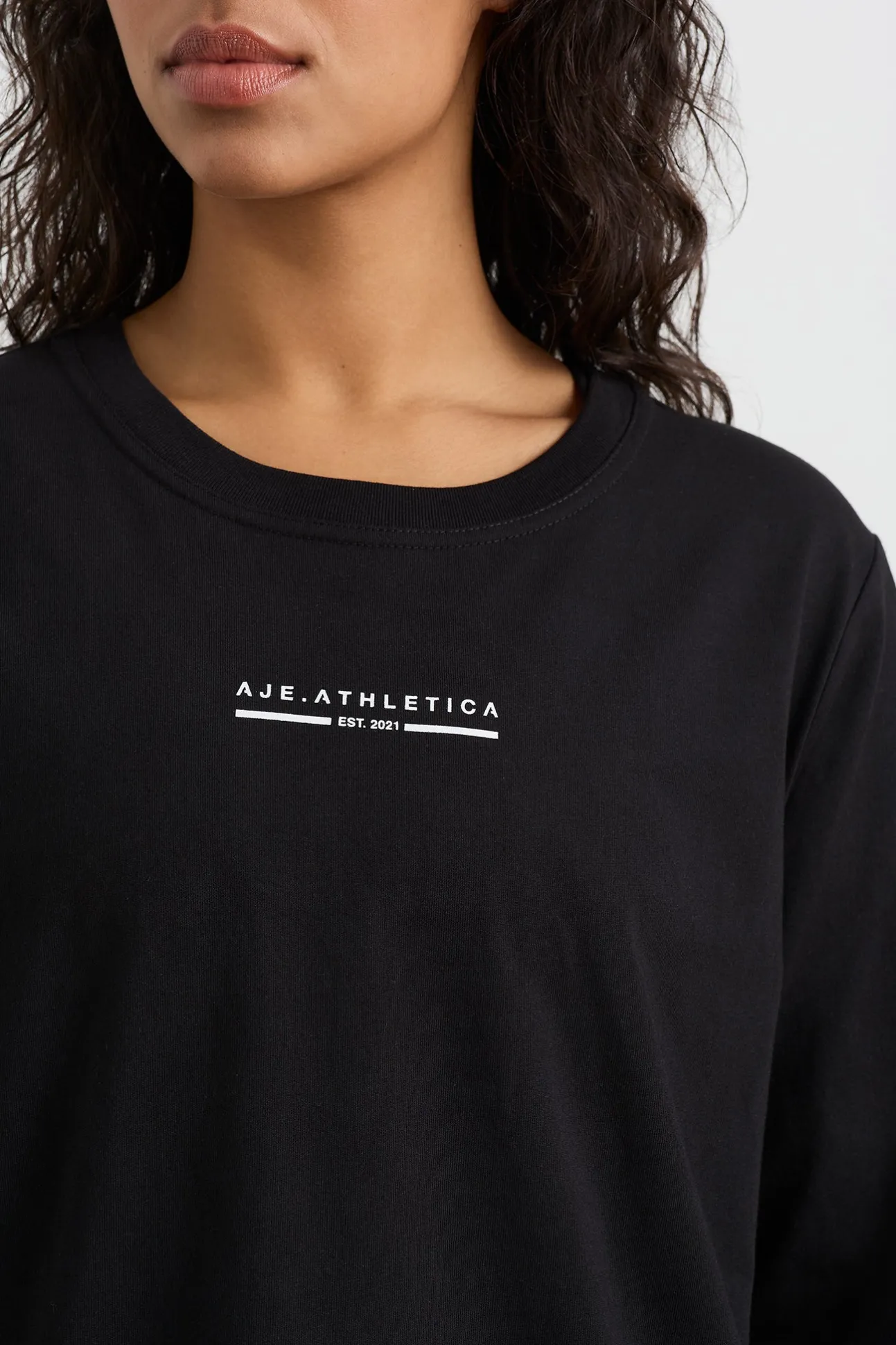 boyfriend_long_sleeve_tee_7.webp Boyfriend Long Sleeve Tee 127