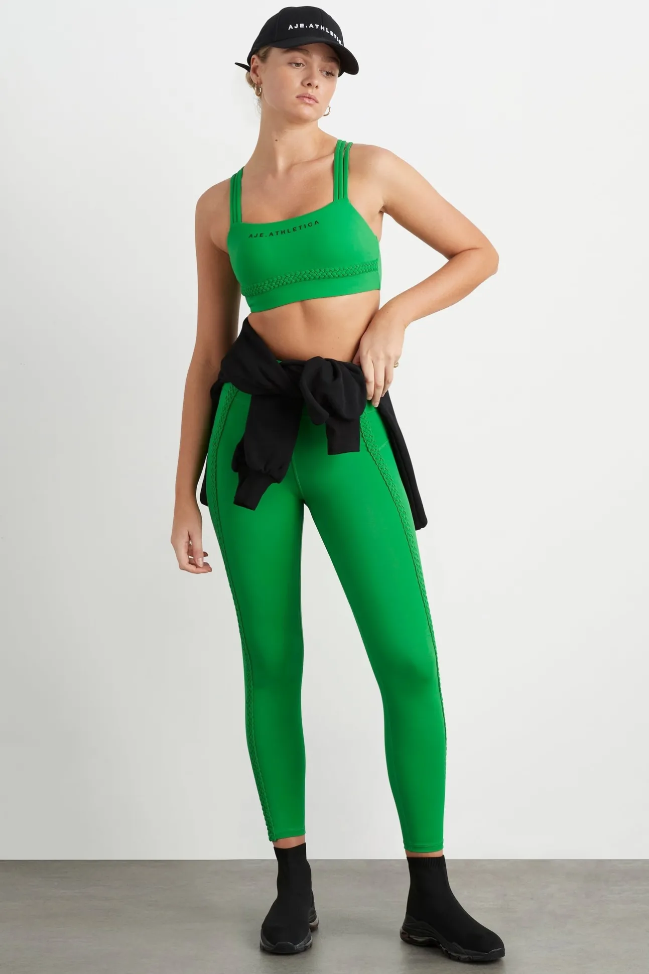 braided_hem_sports_bra__3.webp Braided Hem Sports Bra 324