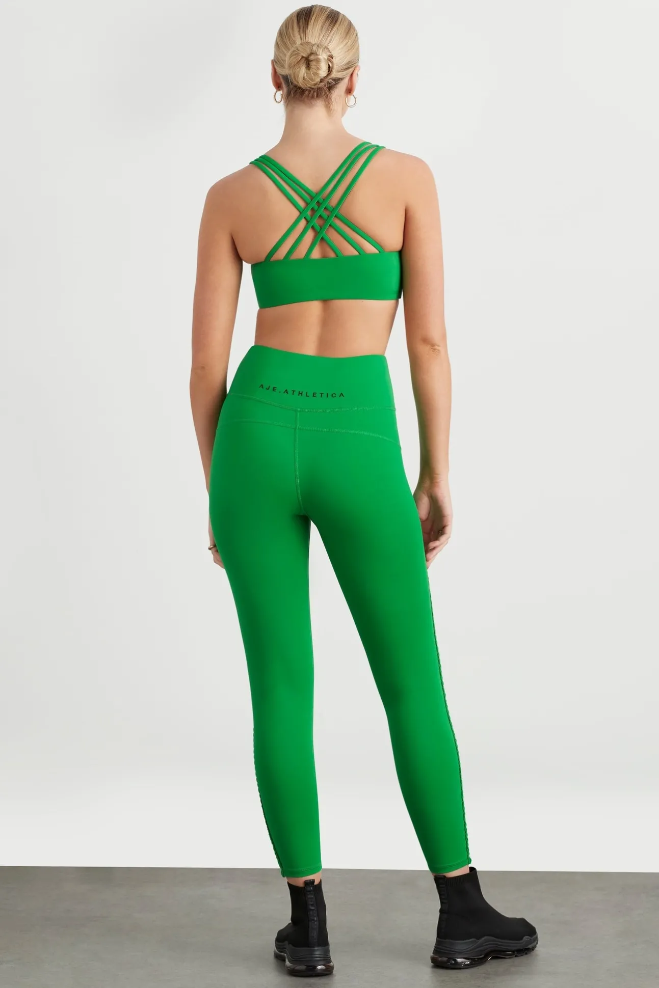 braided_hem_sports_bra__5.webp Braided Hem Sports Bra 324