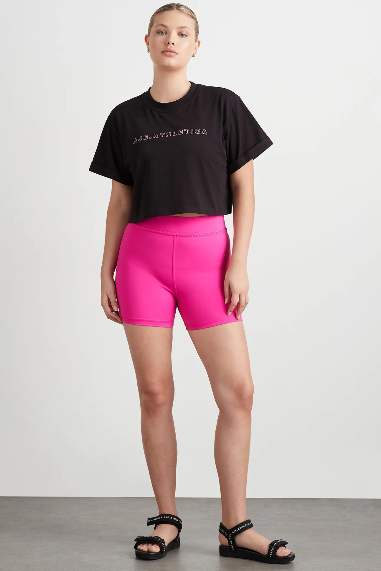 braided_shorts__8-1.webp Braided Shorts 630