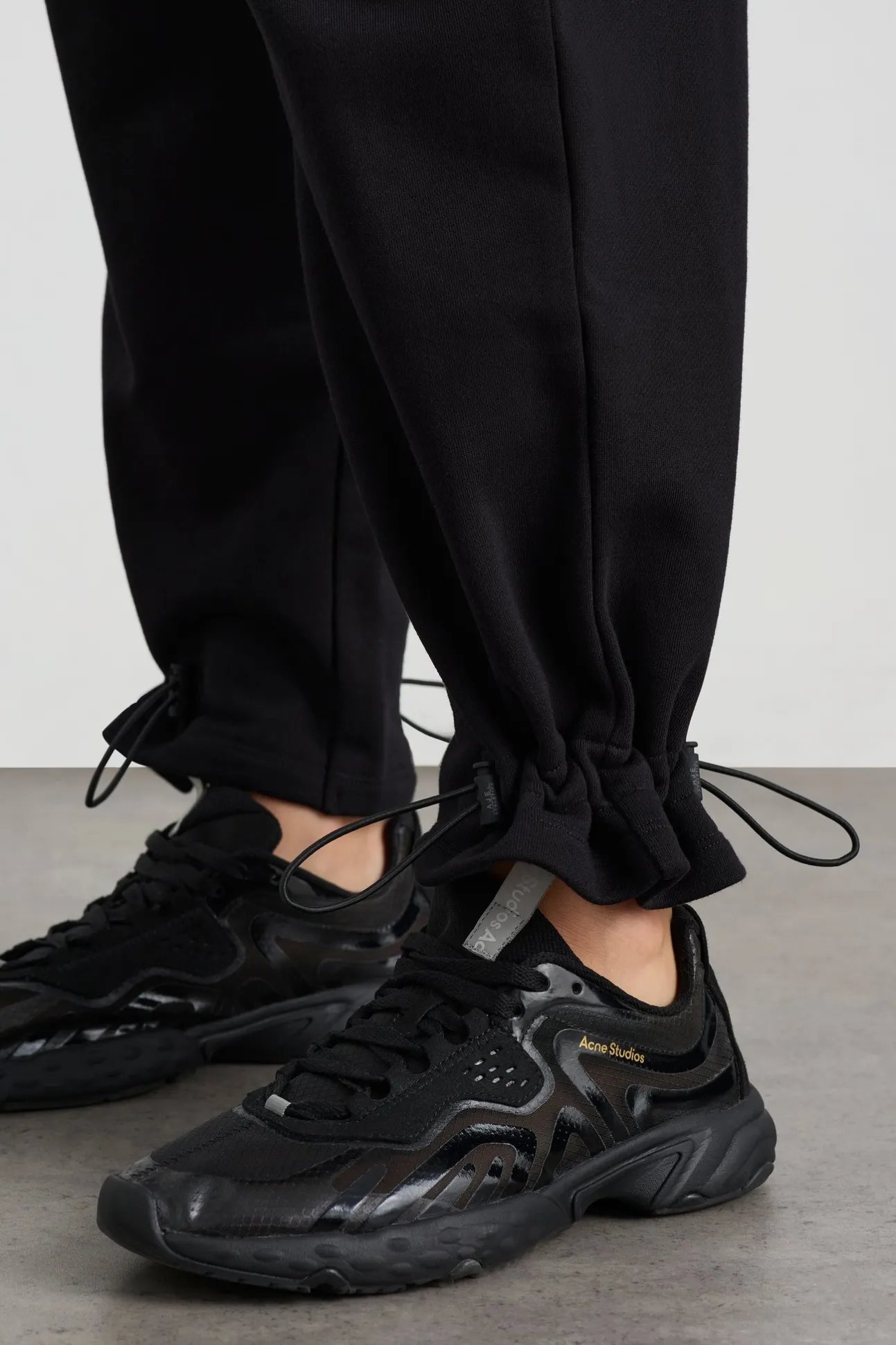 bungee_jogger__9.webp Bungee Jogger 511