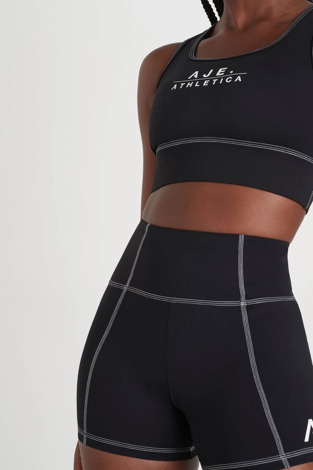 classic_logo_racerback_sp_5.webp Classic Logo Racerback Sports Bra 304