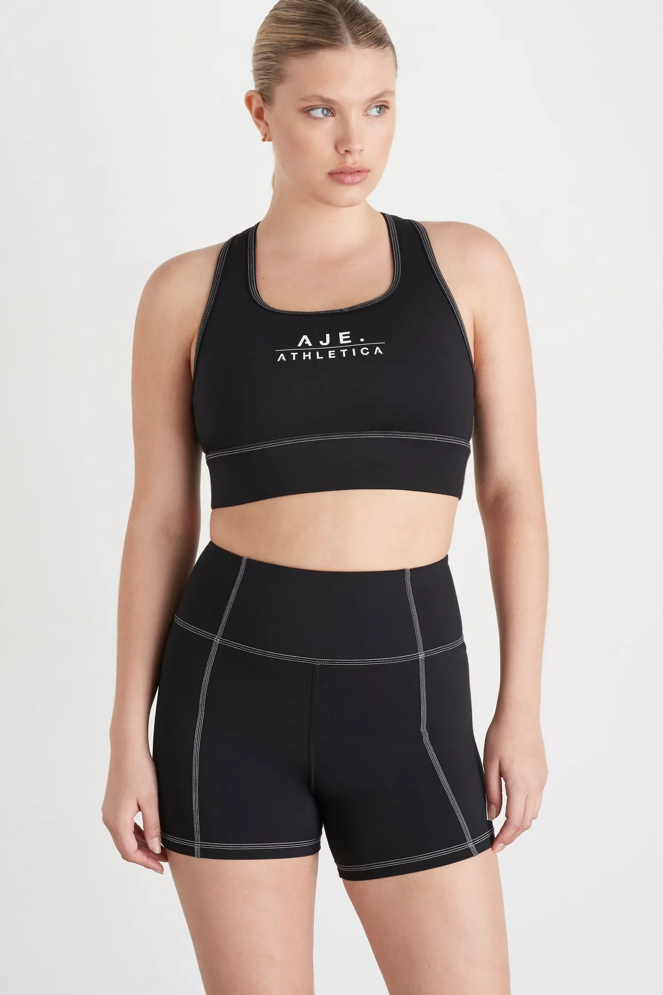classic_logo_racerback_sp_7.webp Classic Logo Racerback Sports Bra 304