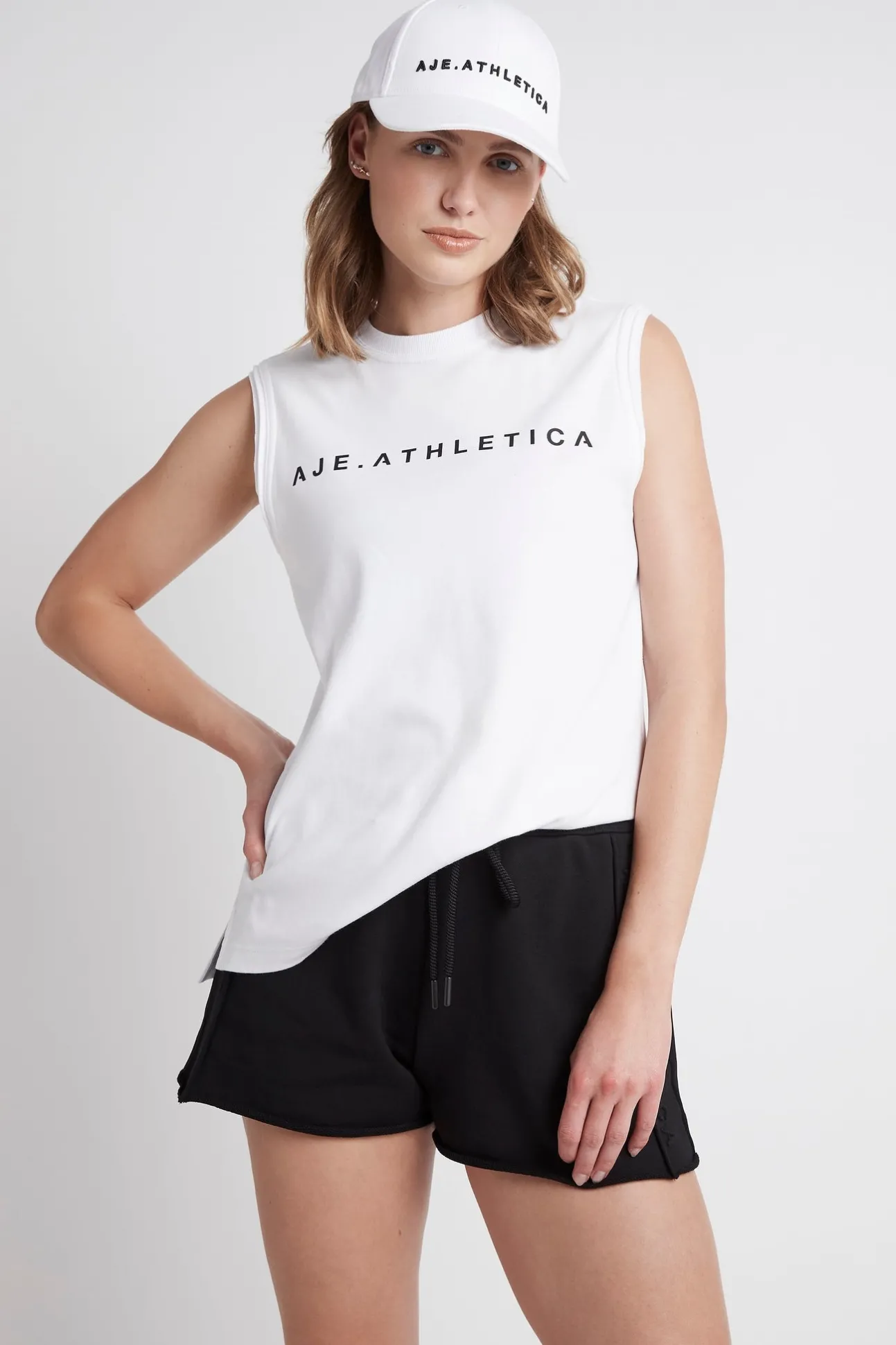 classic_logo_split_back_t_0.webp Classic Logo Split Back Tank 111