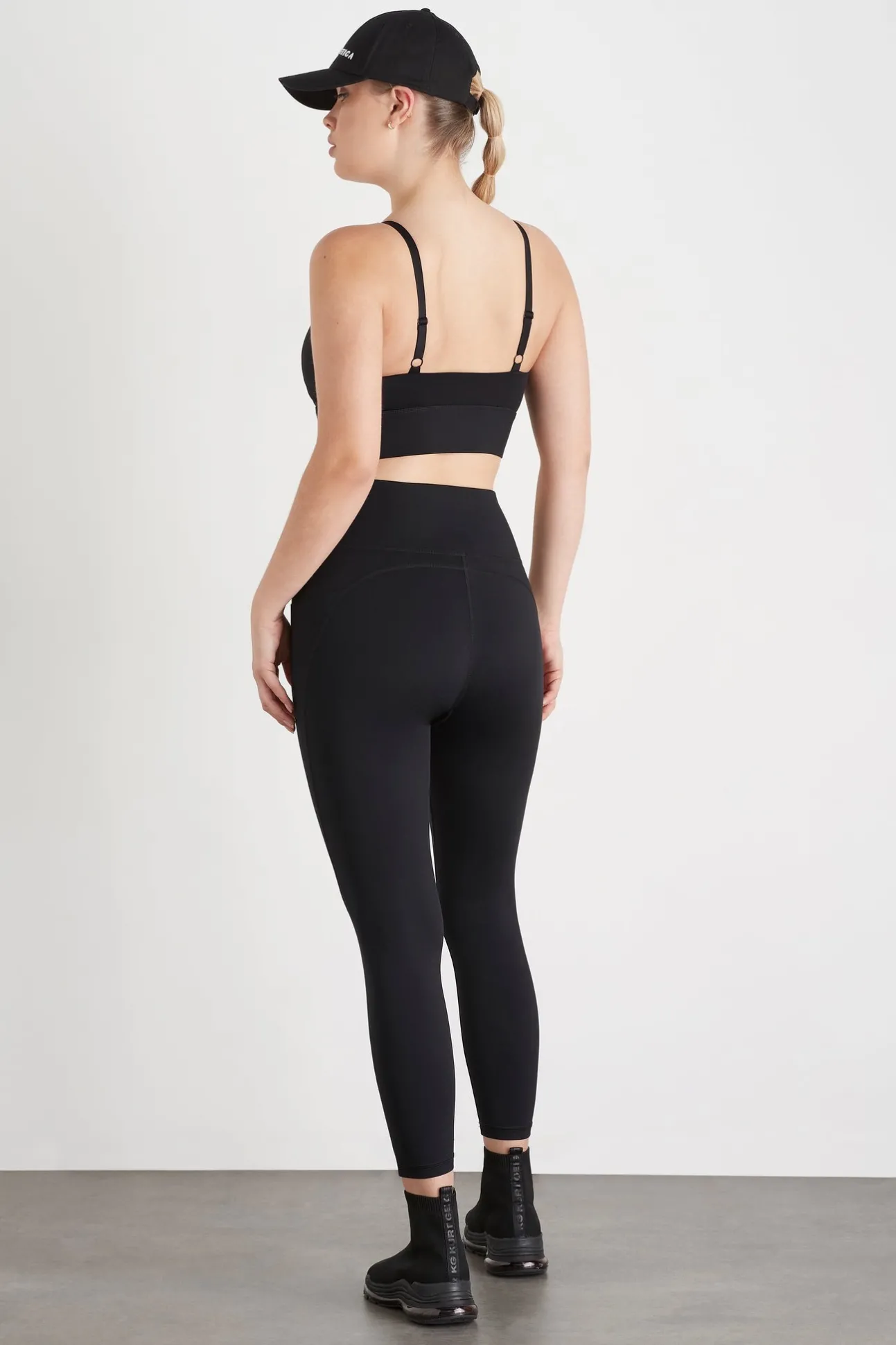 classic_logo_sports_bra__10.webp Classic Logo Sports Bra 303