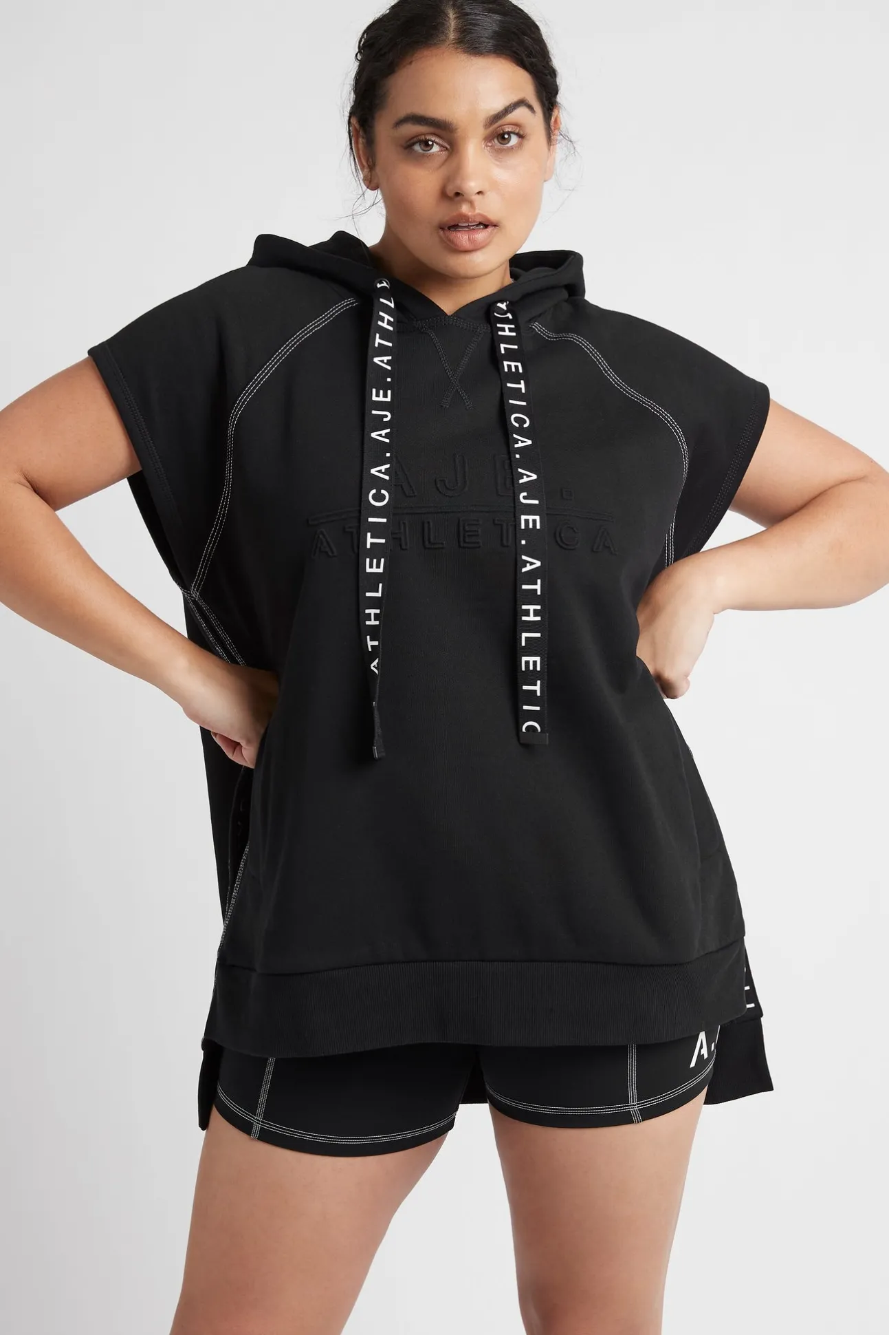 classic_longline_short_sl_11.webp Classic Longline Short Sleeve Hoodie 404