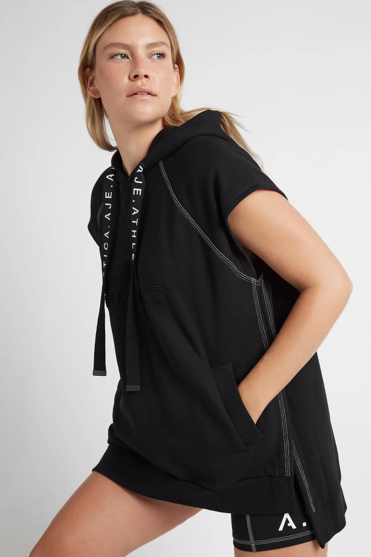 classic_longline_short_sl_8.webp Classic Longline Short Sleeve Hoodie 404