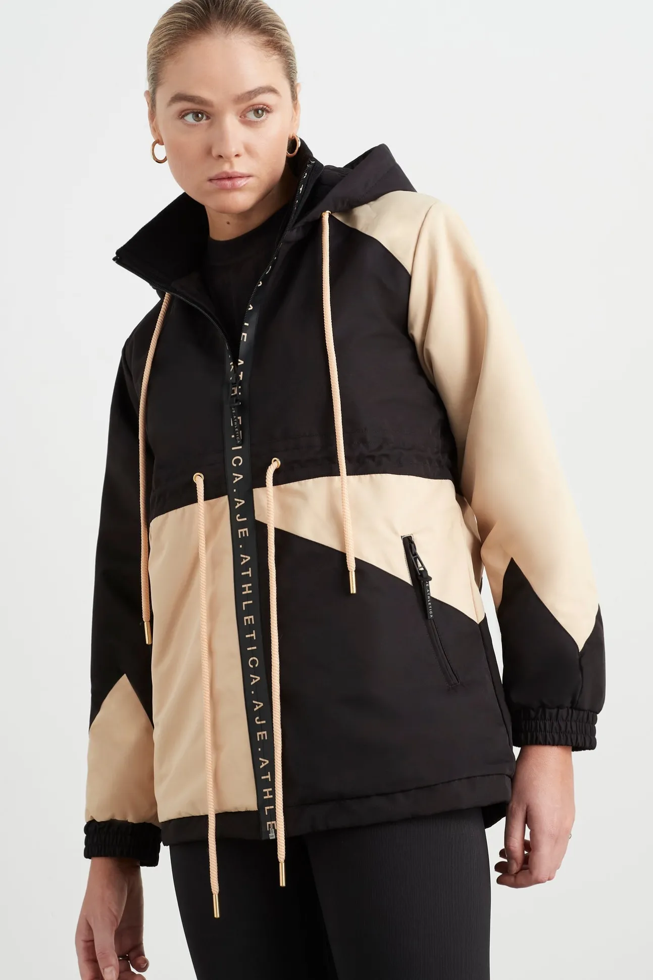 colour_block_long_jacket__0-1.webp Colour Block Long Jacket 731