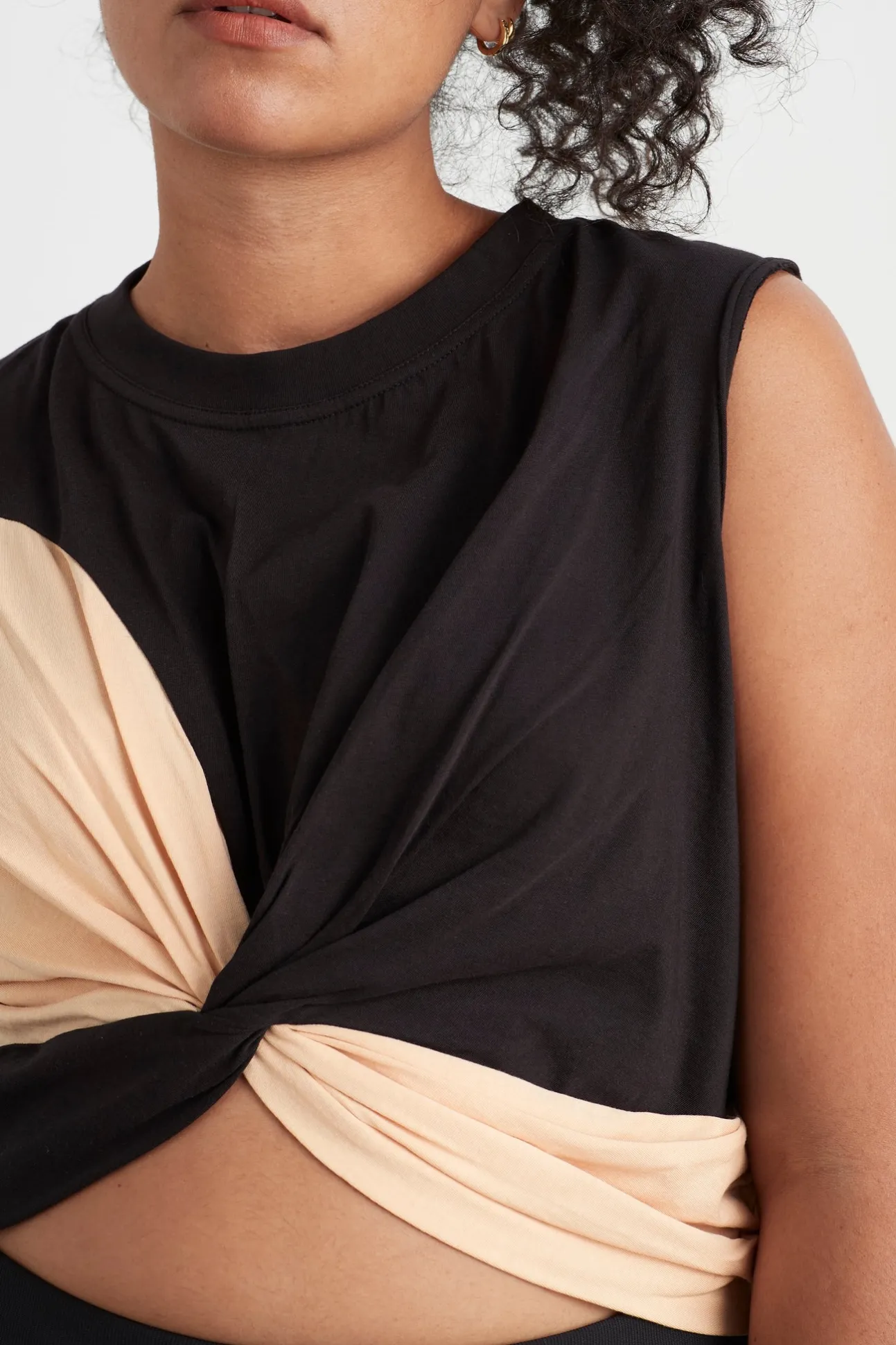 colour_block_twist_tank__13.webp Colour Block Twist Tank 130