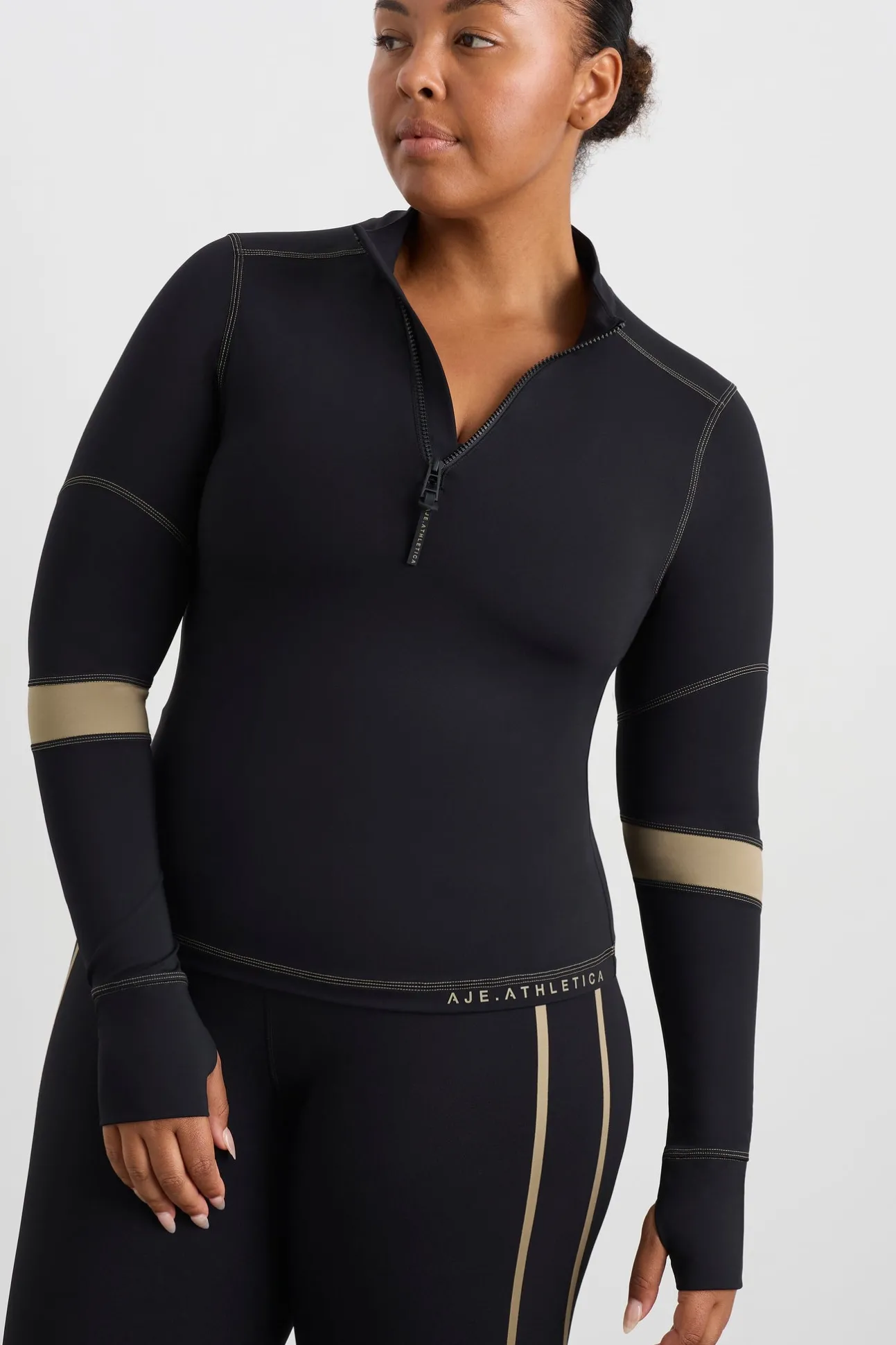 colour_blocked_quarter_zi_14.webp Colour Blocked Quarter Zip 758