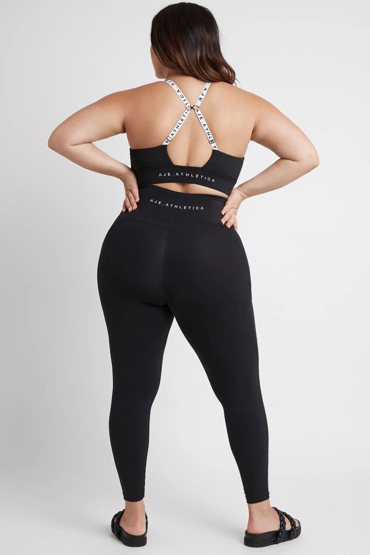 contrast_logo_full_length_12-1.webp Contrast Logo Full Length Legging 203