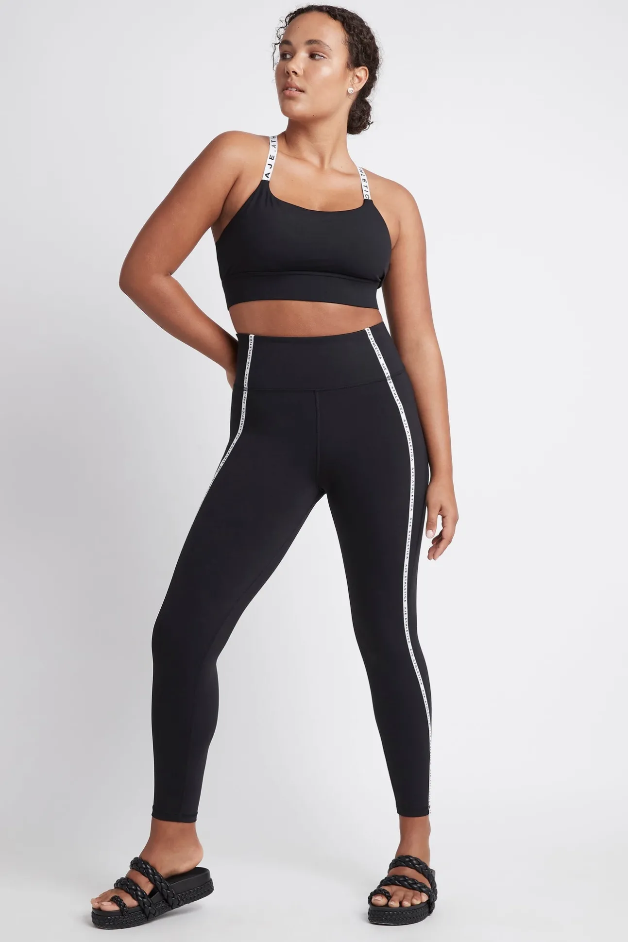 contrast_logo_full_length_5-1.webp Contrast Logo Full Length Legging 203