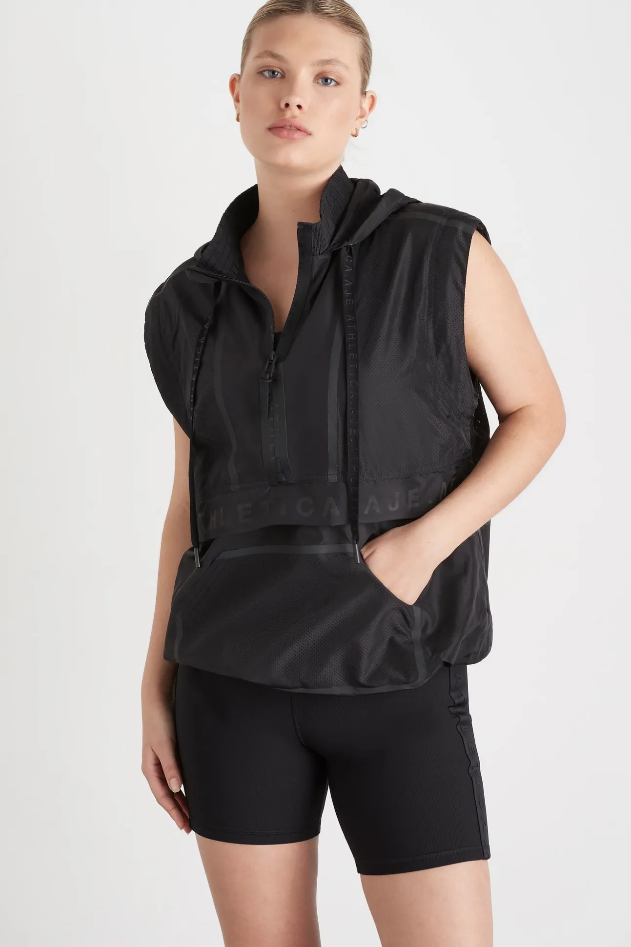 convertible_windbreaker_j_11-1.webp Convertible Windbreaker Jacket 701