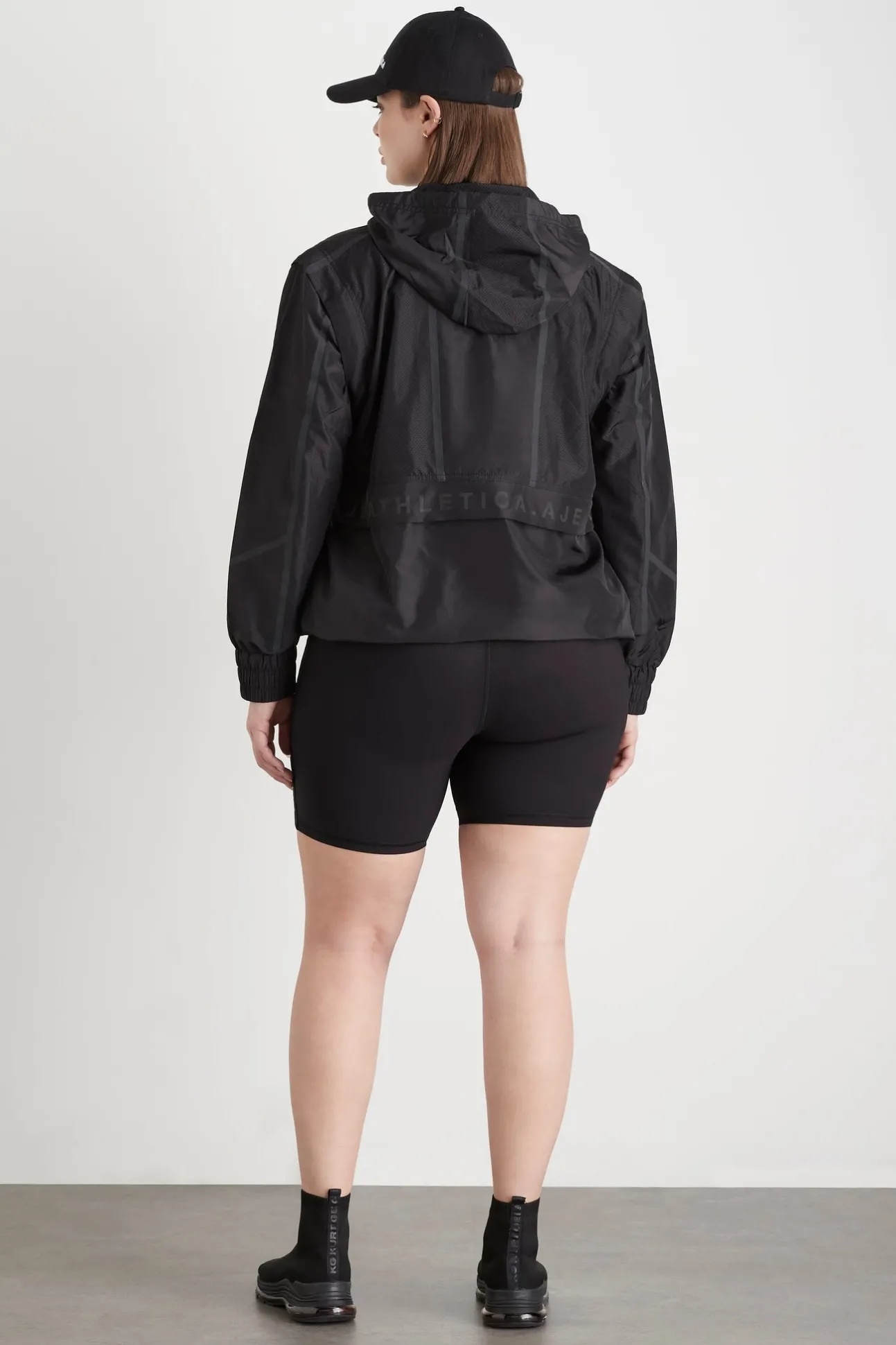 convertible_windbreaker_j_19-1.webp Convertible Windbreaker Jacket 701