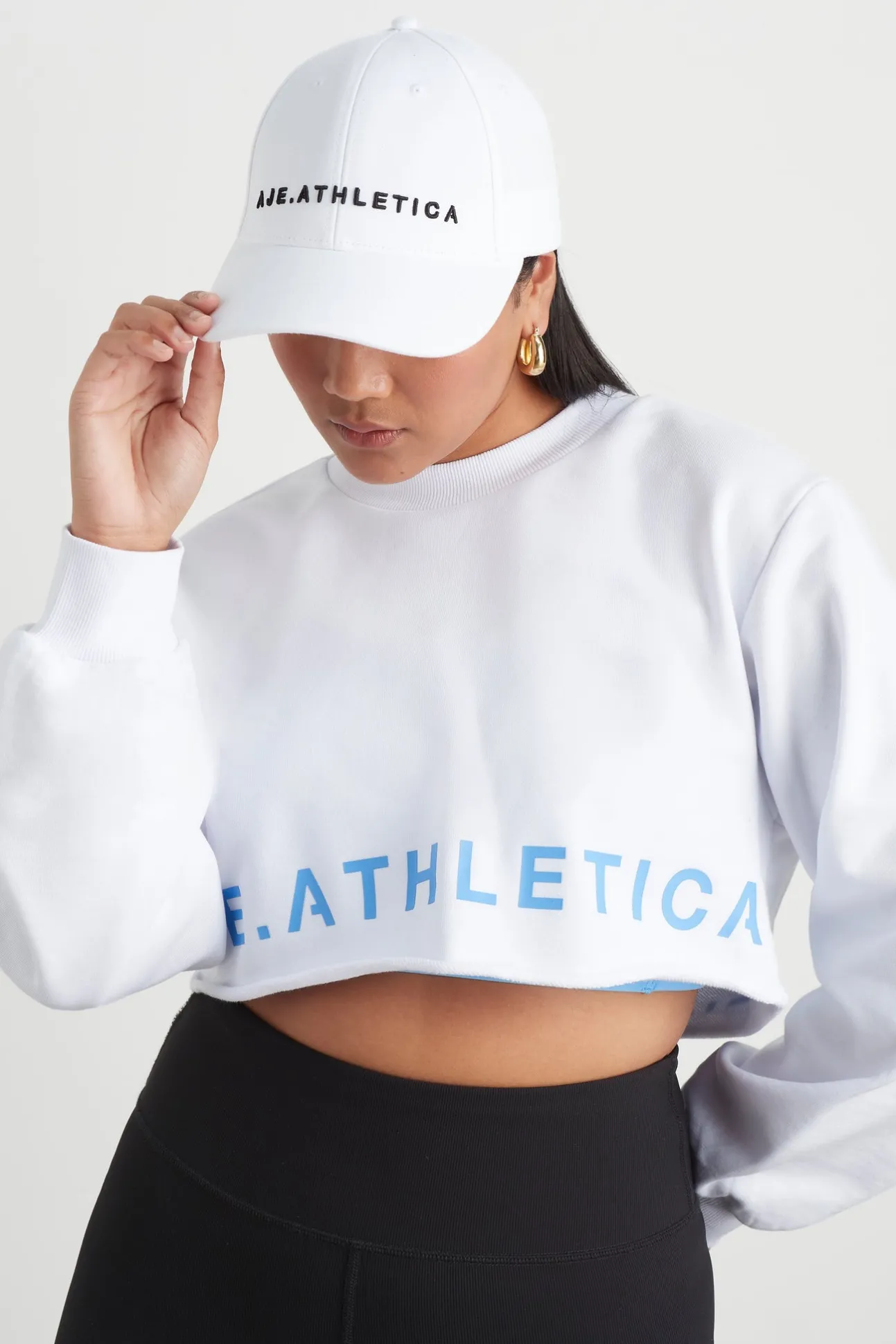 crop_cut_out_crew_jumper__7.webp Crop Cut Out Crew Jumper 416