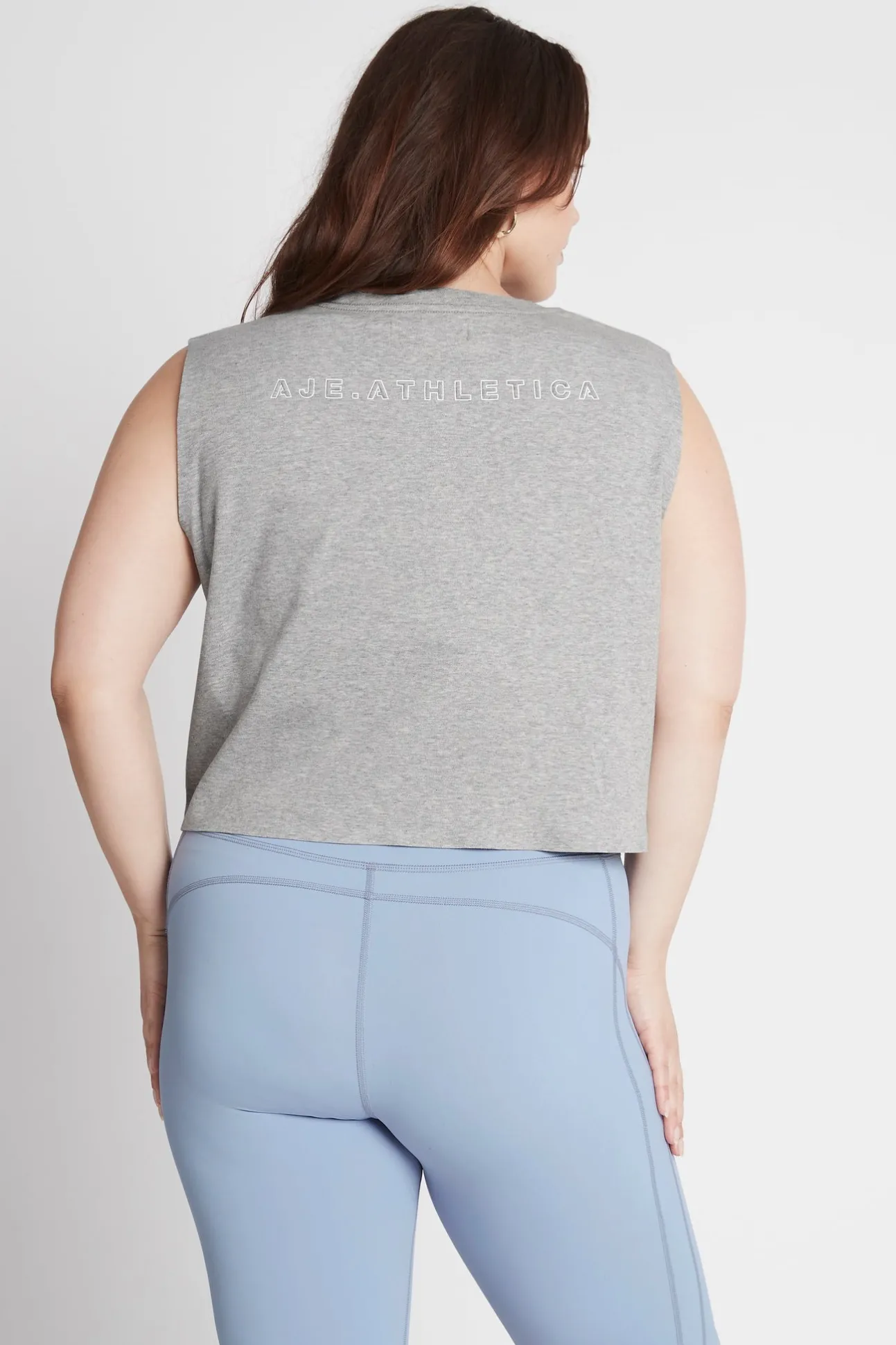 cropped_embossed_signatur_12-1.webp Cropped Embossed Signature Logo Tank 112