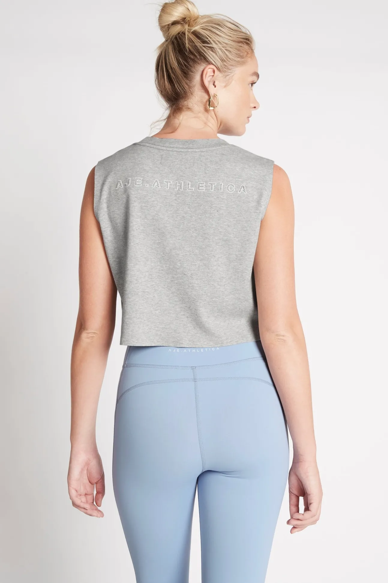 cropped_embossed_signatur_4-1.webp Cropped Embossed Signature Logo Tank 112