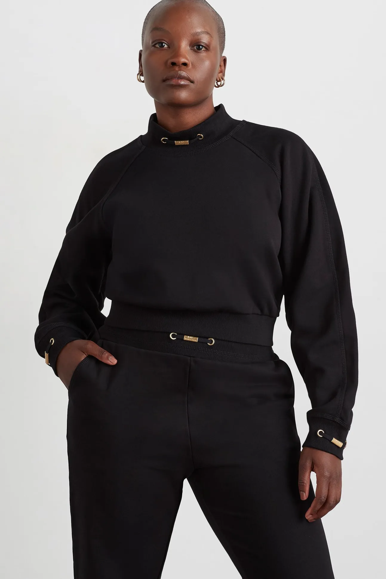 cropped_fleece_funnel_nec_6.webp Cropped Fleece Funnel Neck Jumper 408