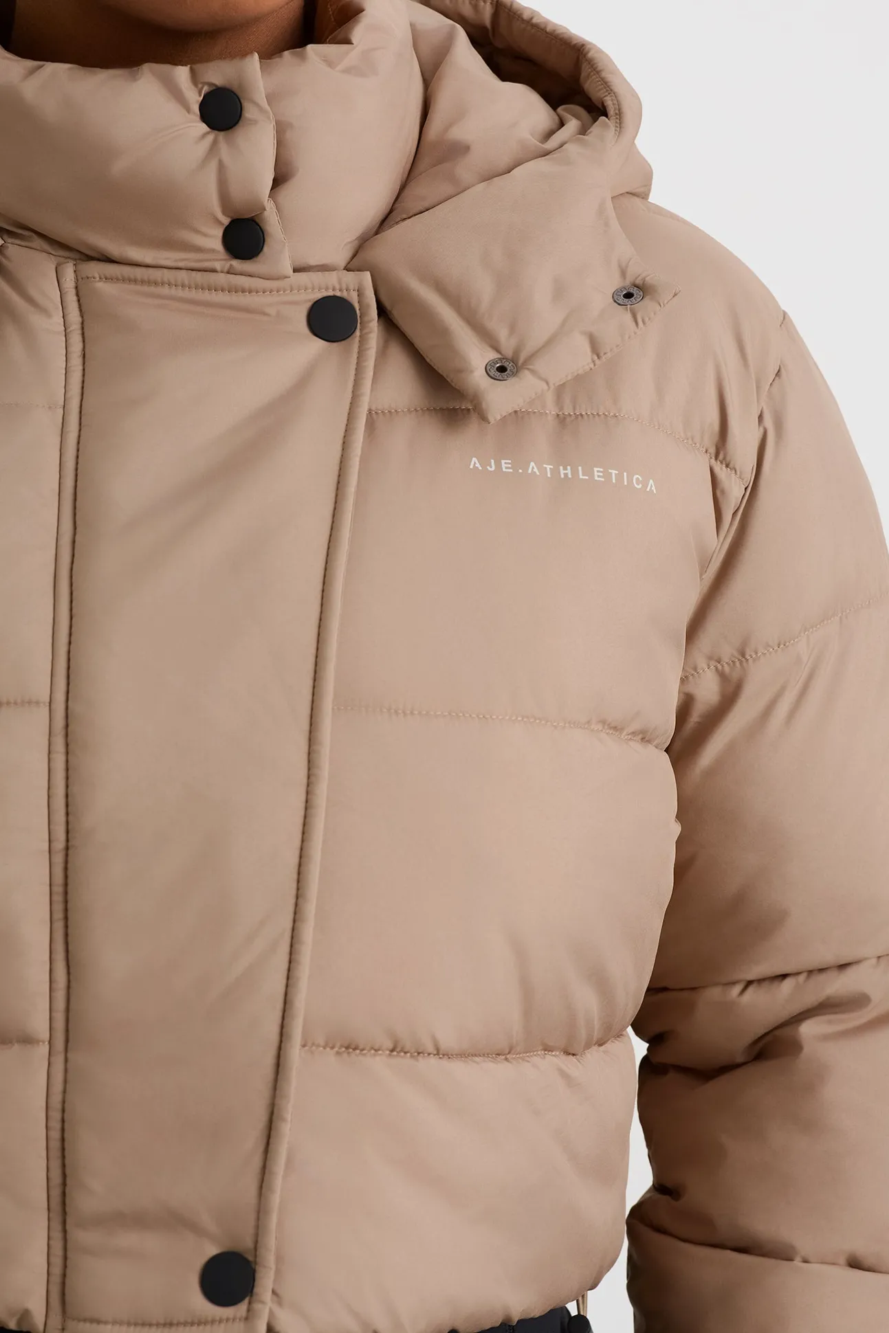 cropped_hooded_puffer_jac_14-1.webp Cropped Hooded Puffer Jacket 764