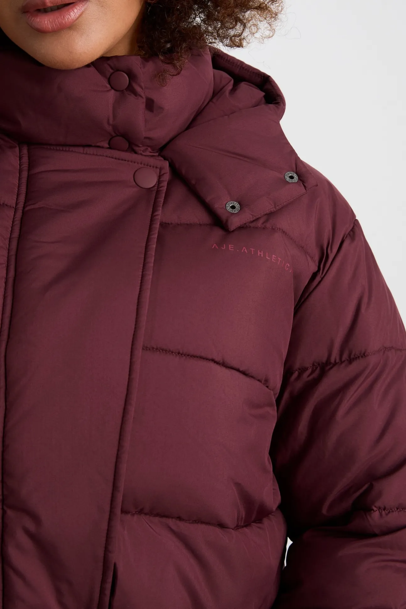 cropped_hooded_puffer_jac_15.webp Cropped Hooded Puffer Jacket 764