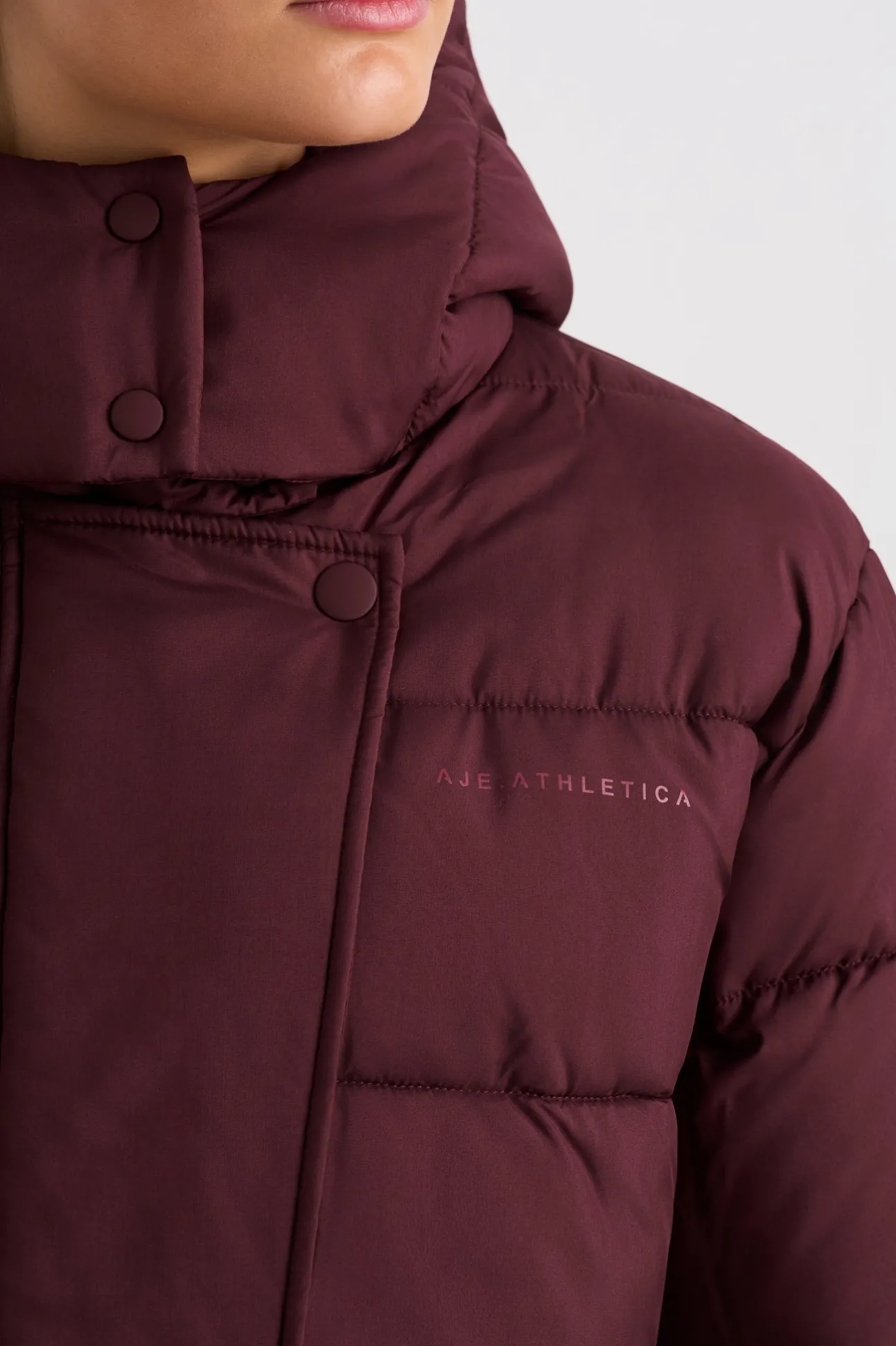 cropped_hooded_puffer_jac_4.webp Cropped Hooded Puffer Jacket 764