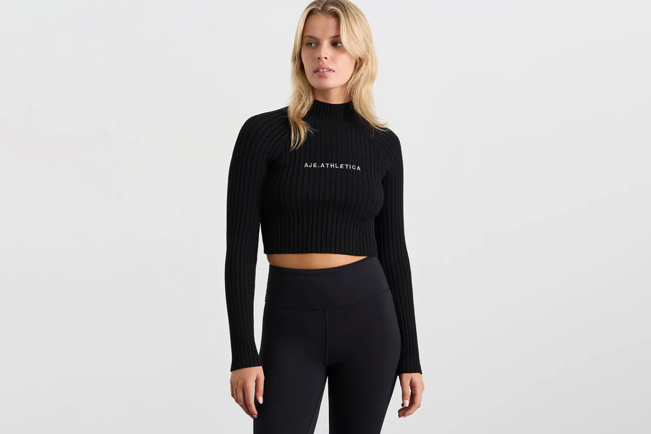 cropped_knitted_long_slee_14.webp Cropped Knitted Long Sleeve Top 437