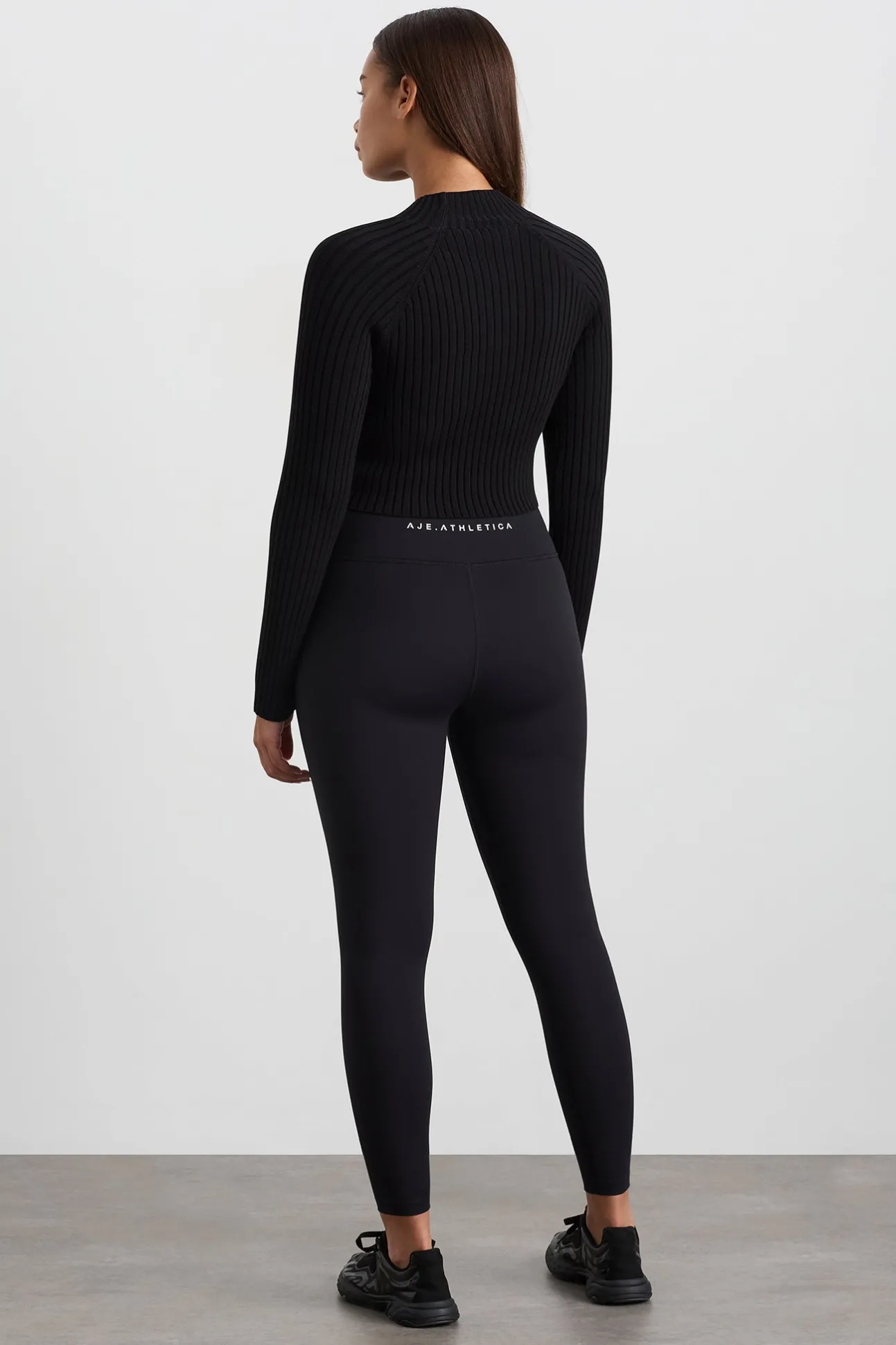 cropped_knitted_long_slee_9.webp Cropped Knitted Long Sleeve Top 437