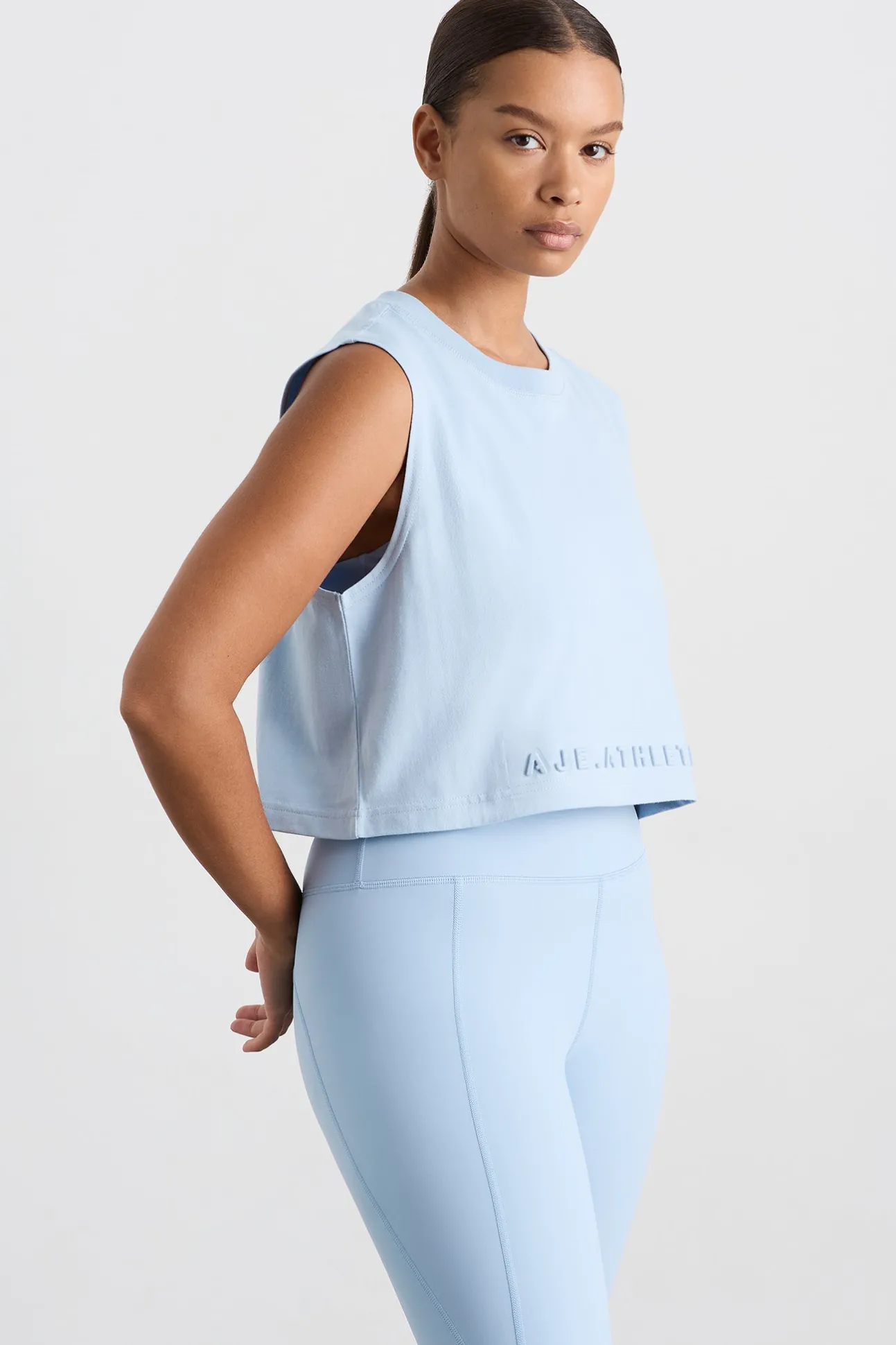 cropped_logo_tank__8.webp Cropped Logo Tank 106