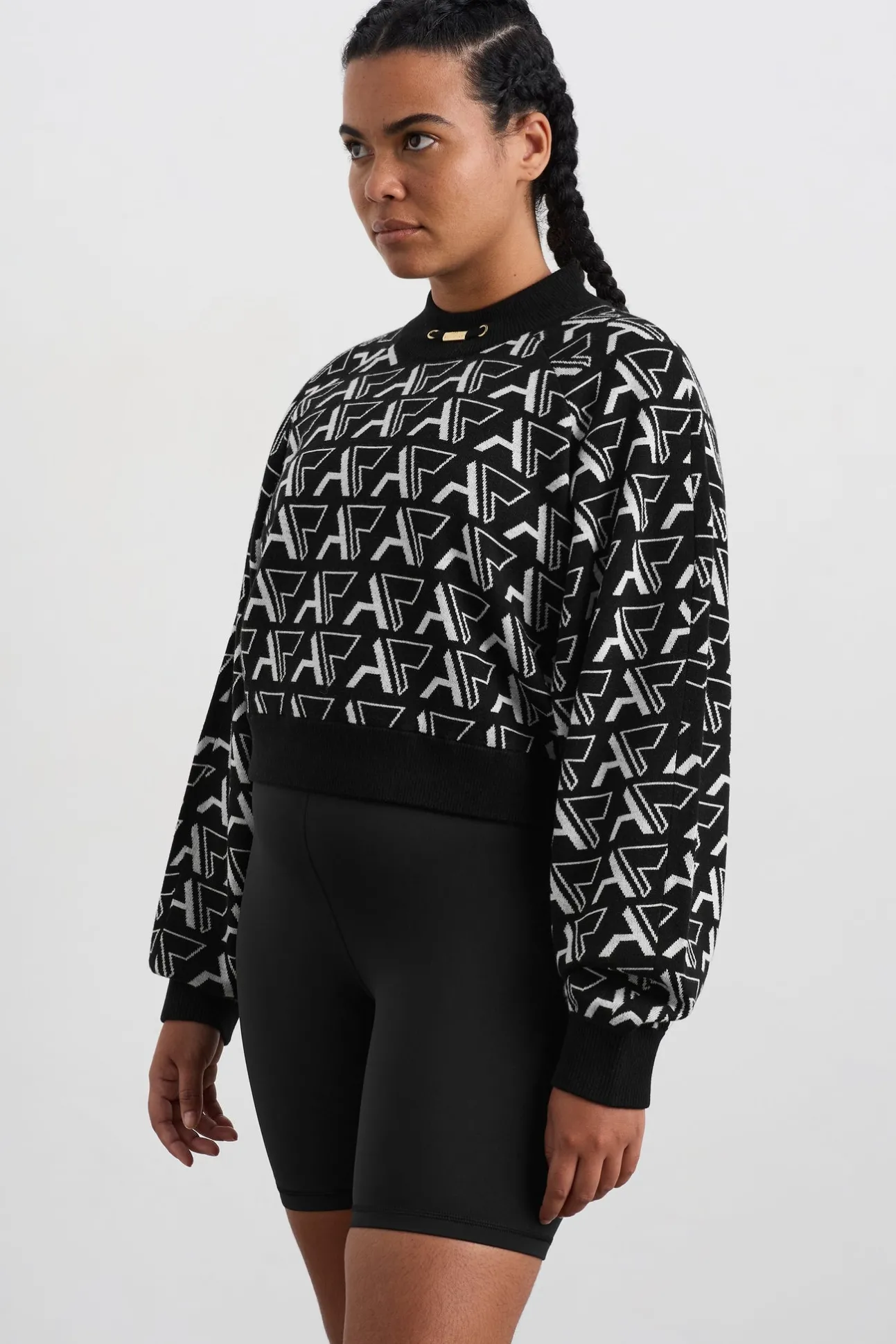cropped_monogram_sweater__6.webp Cropped Monogram Sweater 408