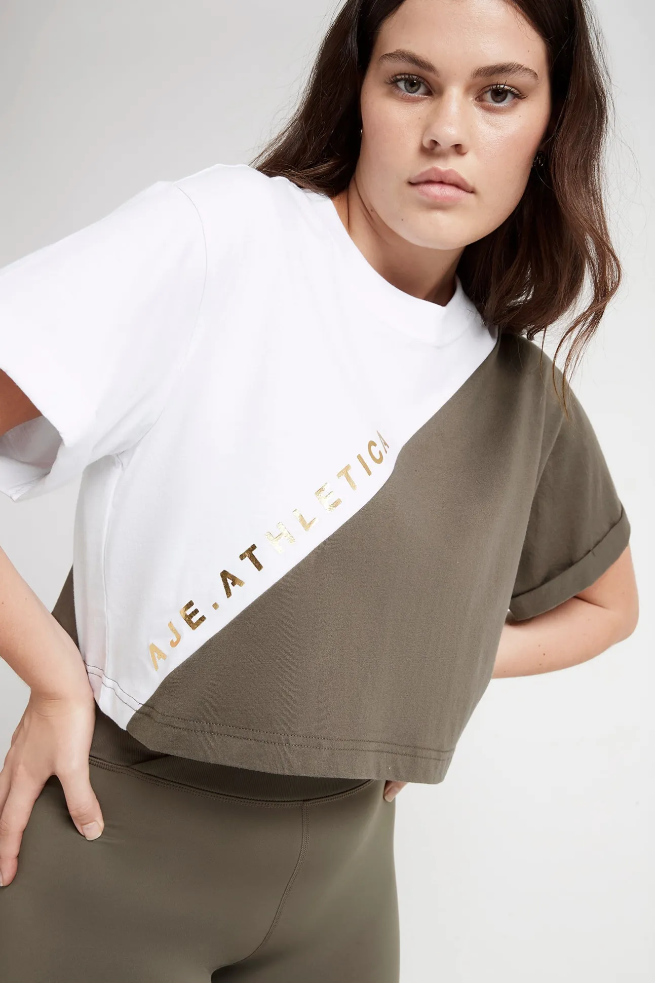 cropped_signature_logo_ts_1-2.webp Cropped Signature Logo T-Shirt 105