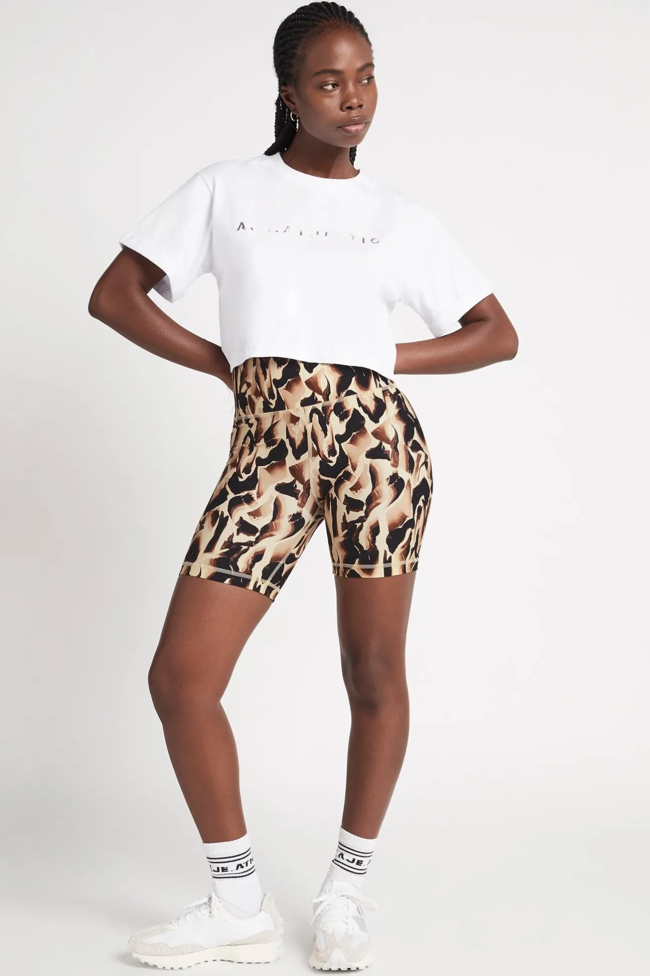cropped_signature_logo_ts_6-1.webp Cropped Signature Logo T-Shirt 105