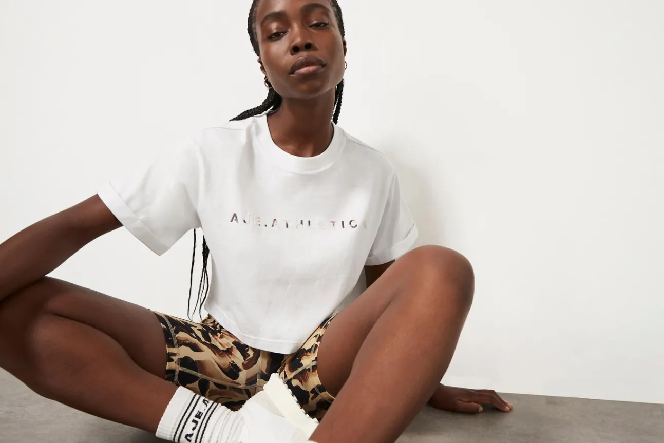 cropped_signature_logo_ts_7-1.webp Cropped Signature Logo T-Shirt 105