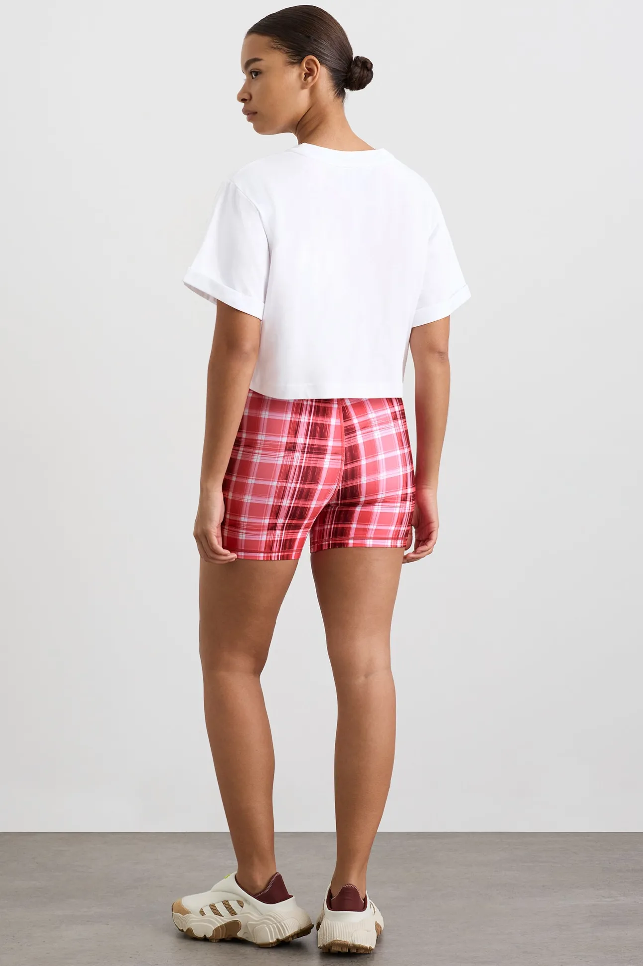 cropped_tee__10.webp Cropped Tee 105