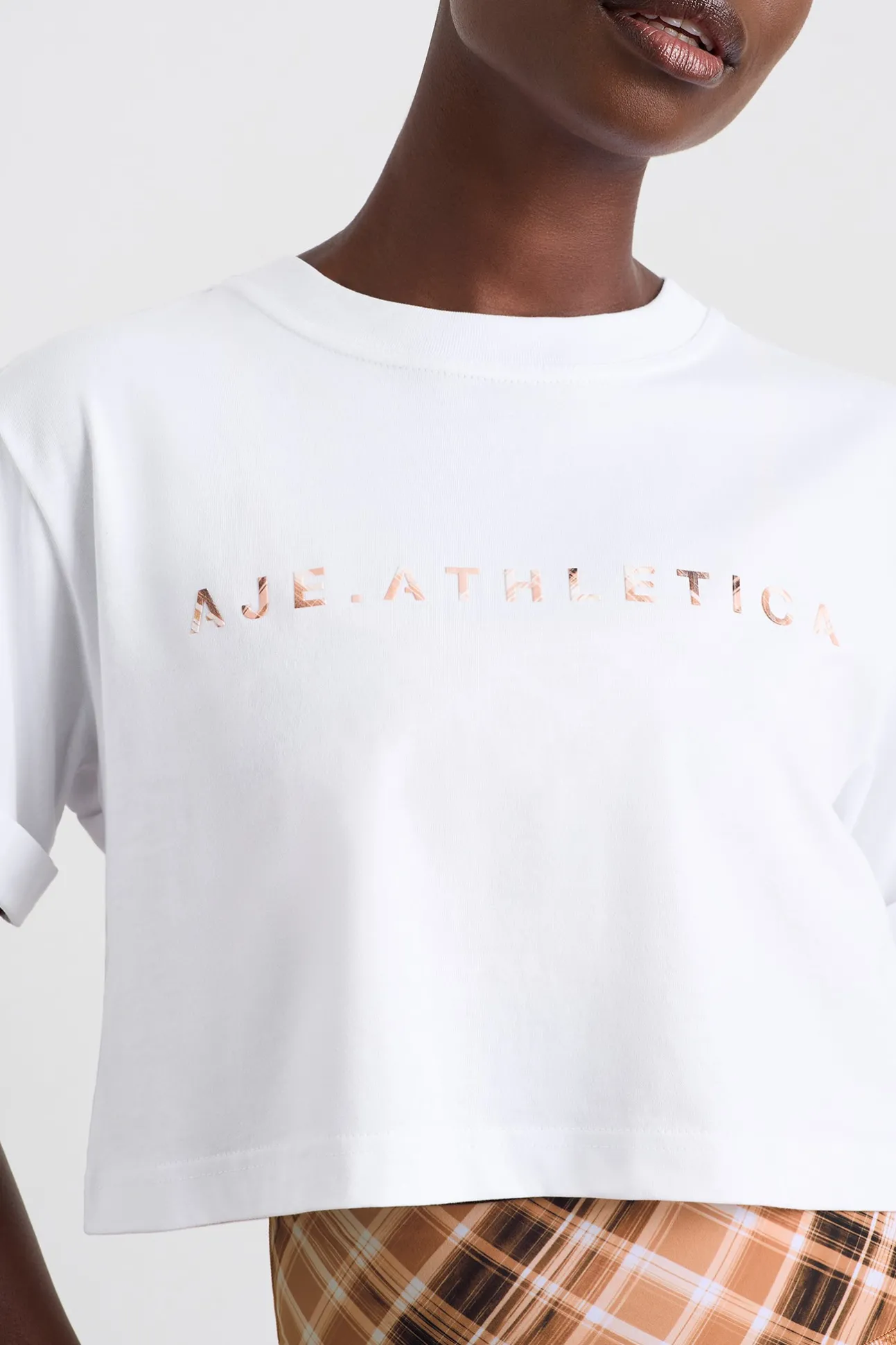 cropped_tee__3-1.webp Cropped Tee 105