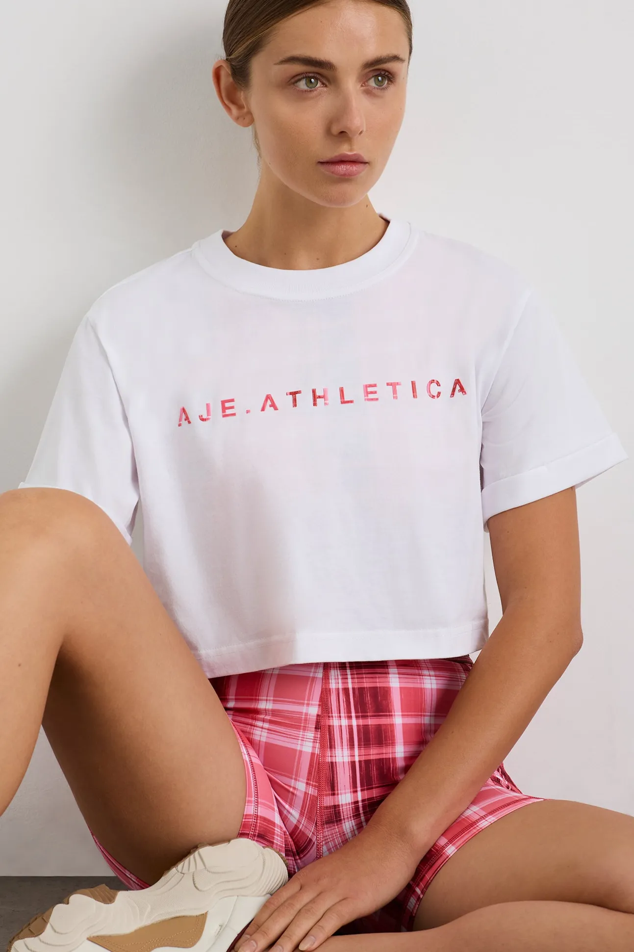 cropped_tee__4.webp Cropped Tee 105